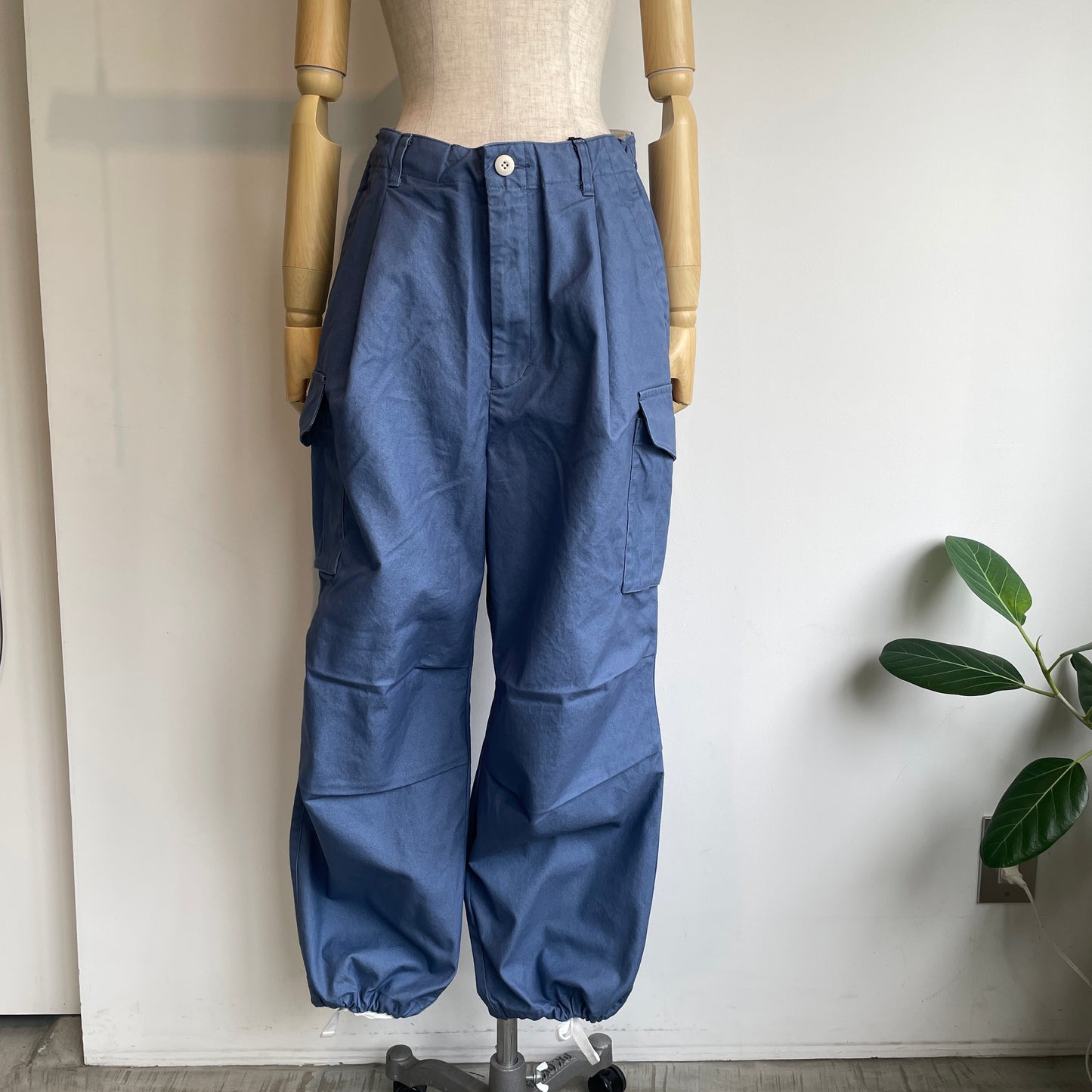 handsofcreation//ジャーマンダックダスティーワッシャーカーゴPT  02640312