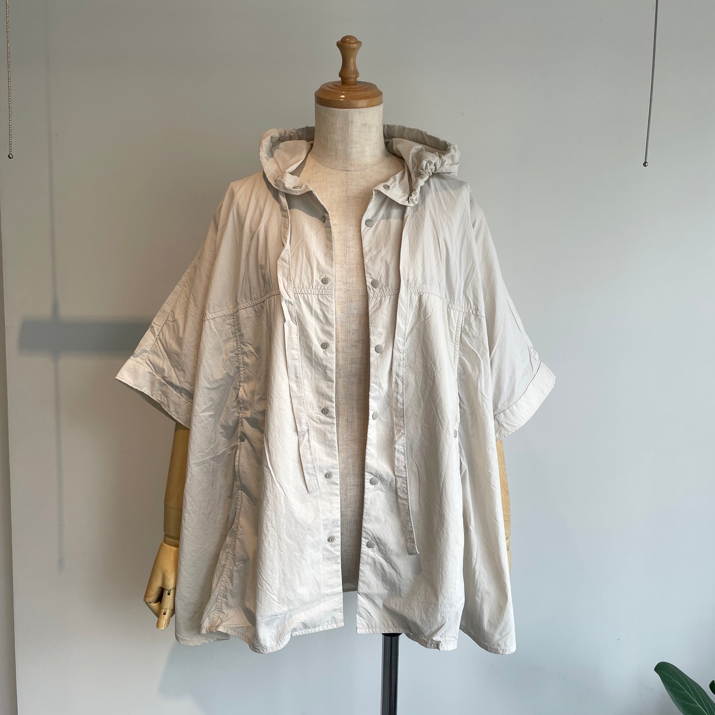 buoy buoy//45d NYLON 伊吹染め PONCHO シャツ　2701BL017261