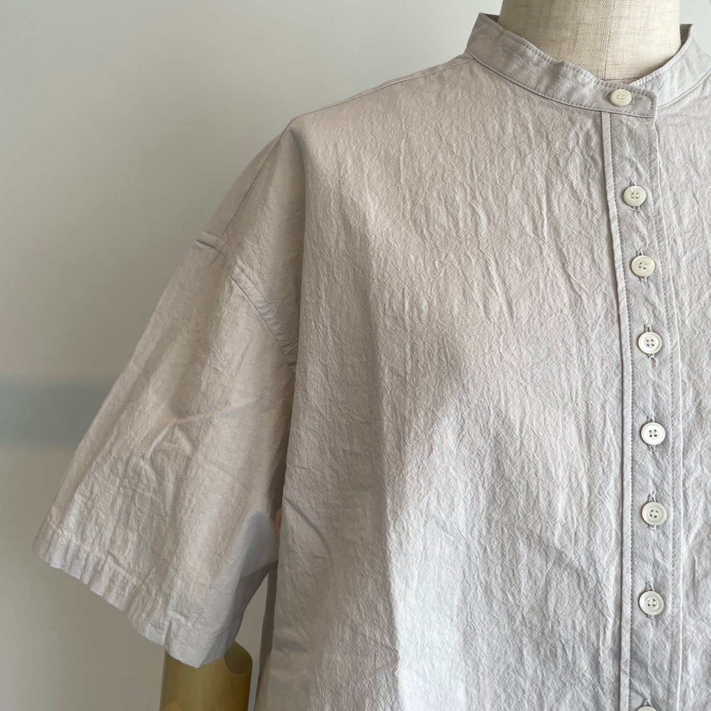 handsofcreation//強然cotton桐七炊きバンドカラー半袖シャツ　01630643