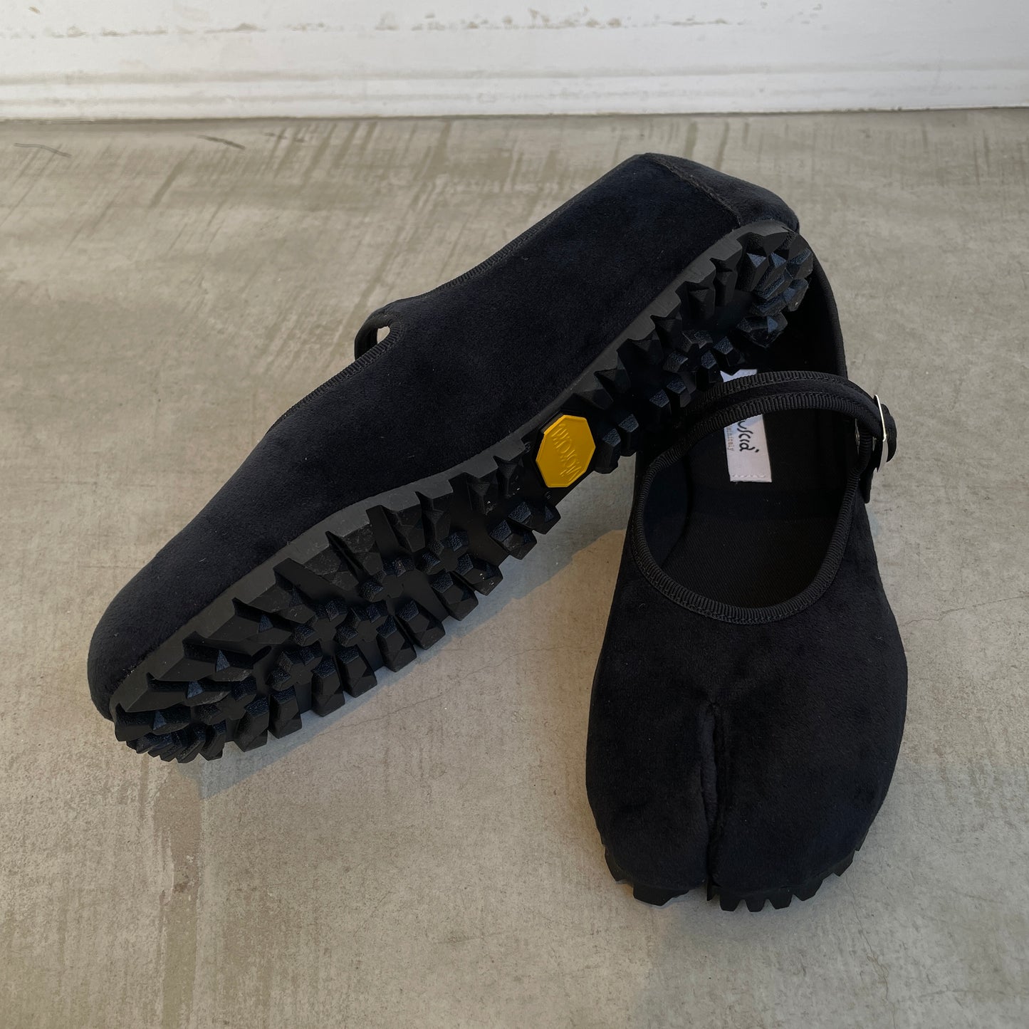 sciuscia//MARYJANE  CLASSIC BLACK(TABI)