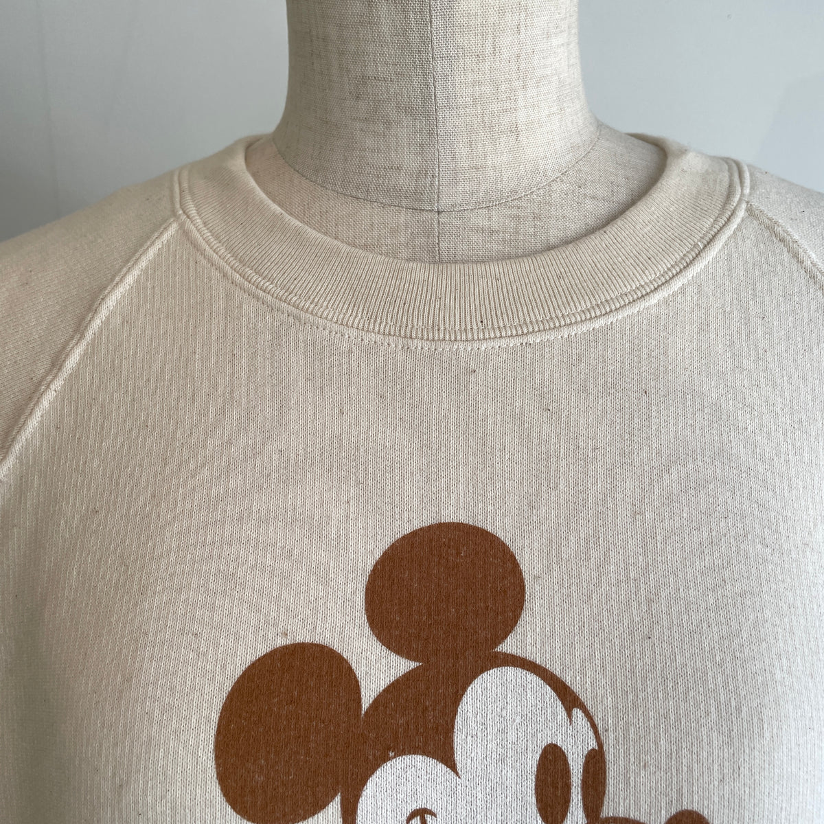 UNDYED//MICKEY SWEAT CREW 26FW024