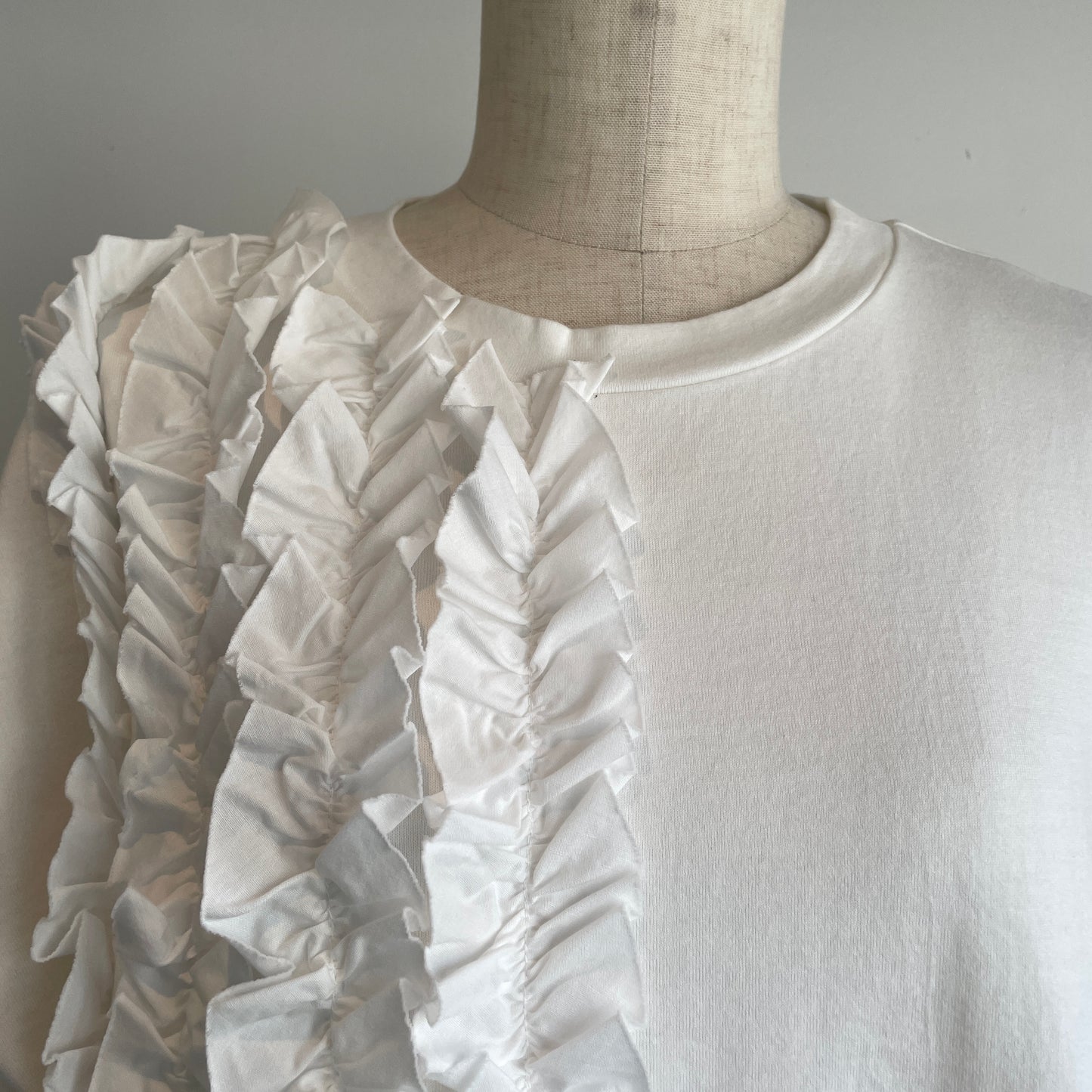 universaltissu//クラシック天竺 フリルTシャツ　US251CT023