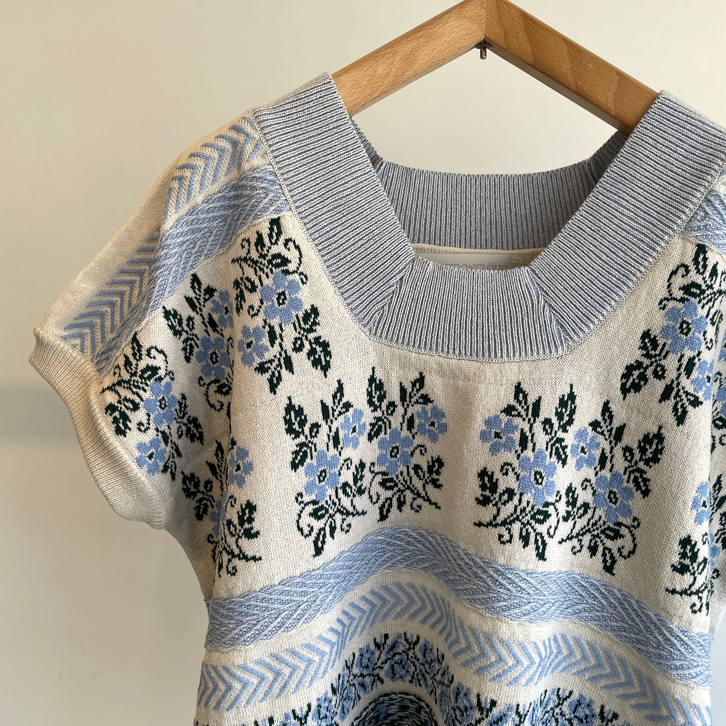 ASEEDONCLOUD //Flower Jacquard Knit Blouse 261807