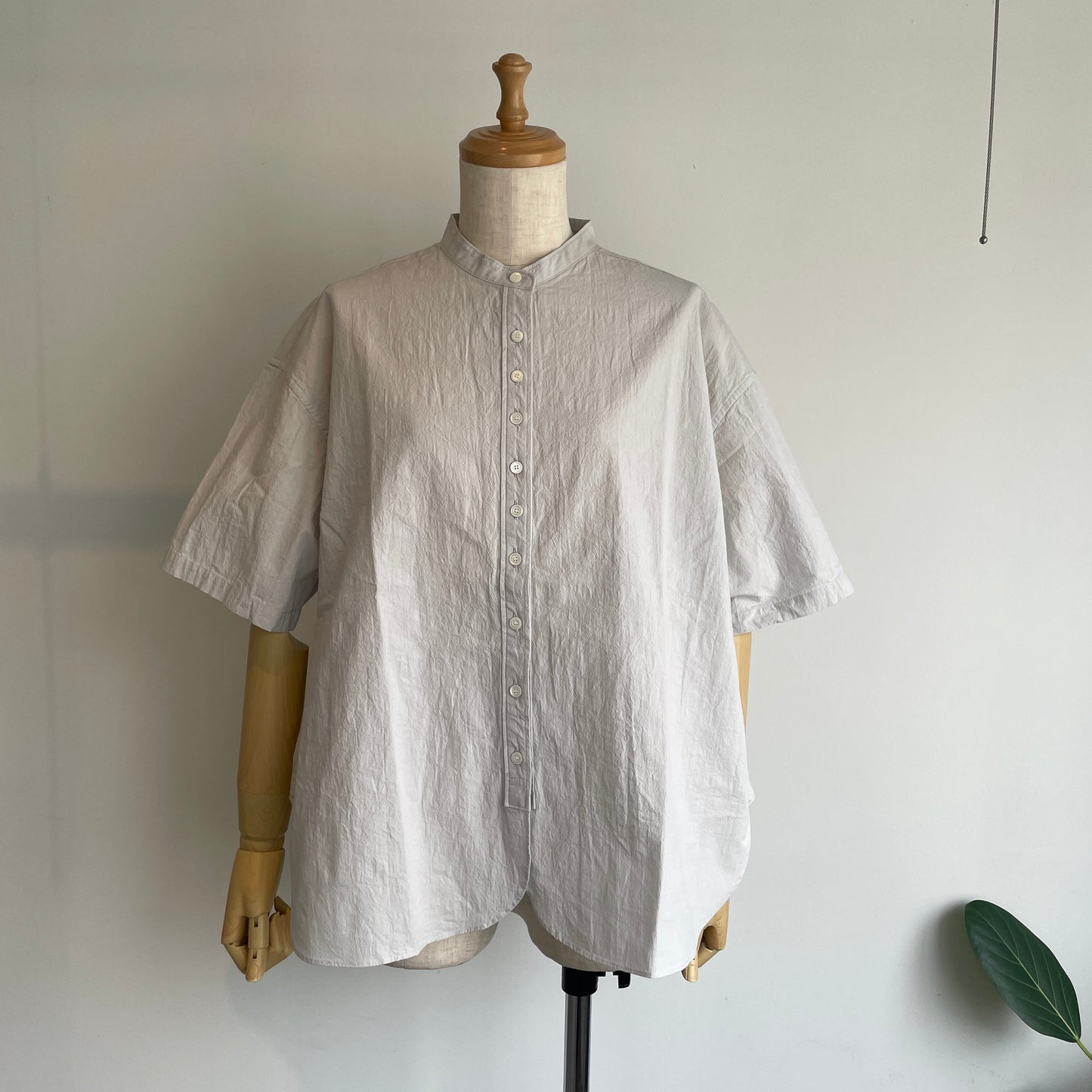 handsofcreation//強然cotton桐七炊きバンドカラー半袖シャツ　01630643