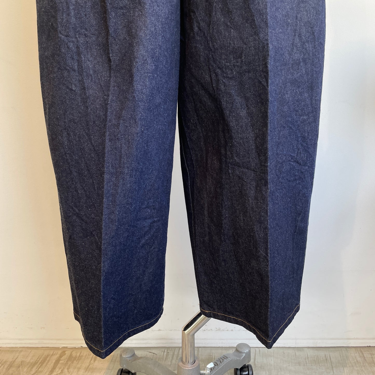 yuni//Cotton 11oz denim back gum wide パンツ　1701PT004262
