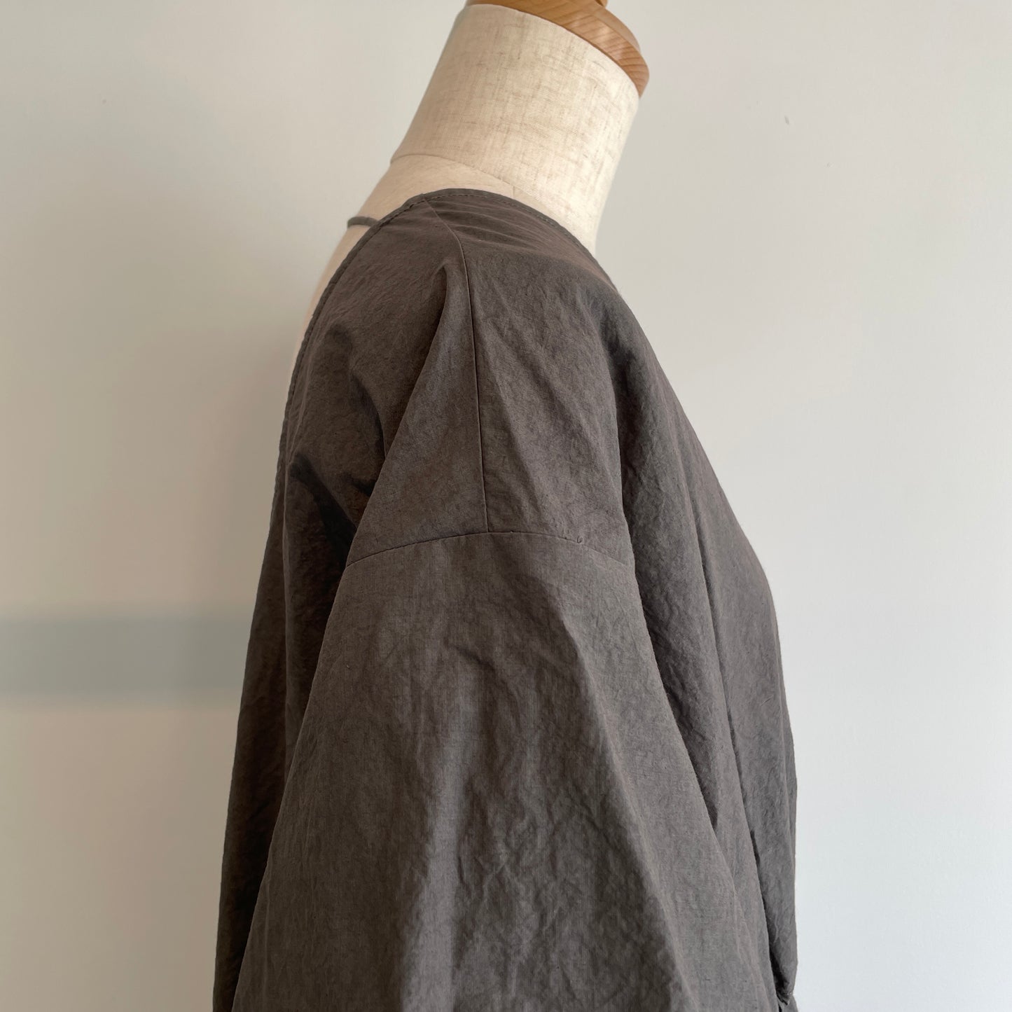 HAVERSACK//綿麻タイプライターVネックロングワンピース　652623