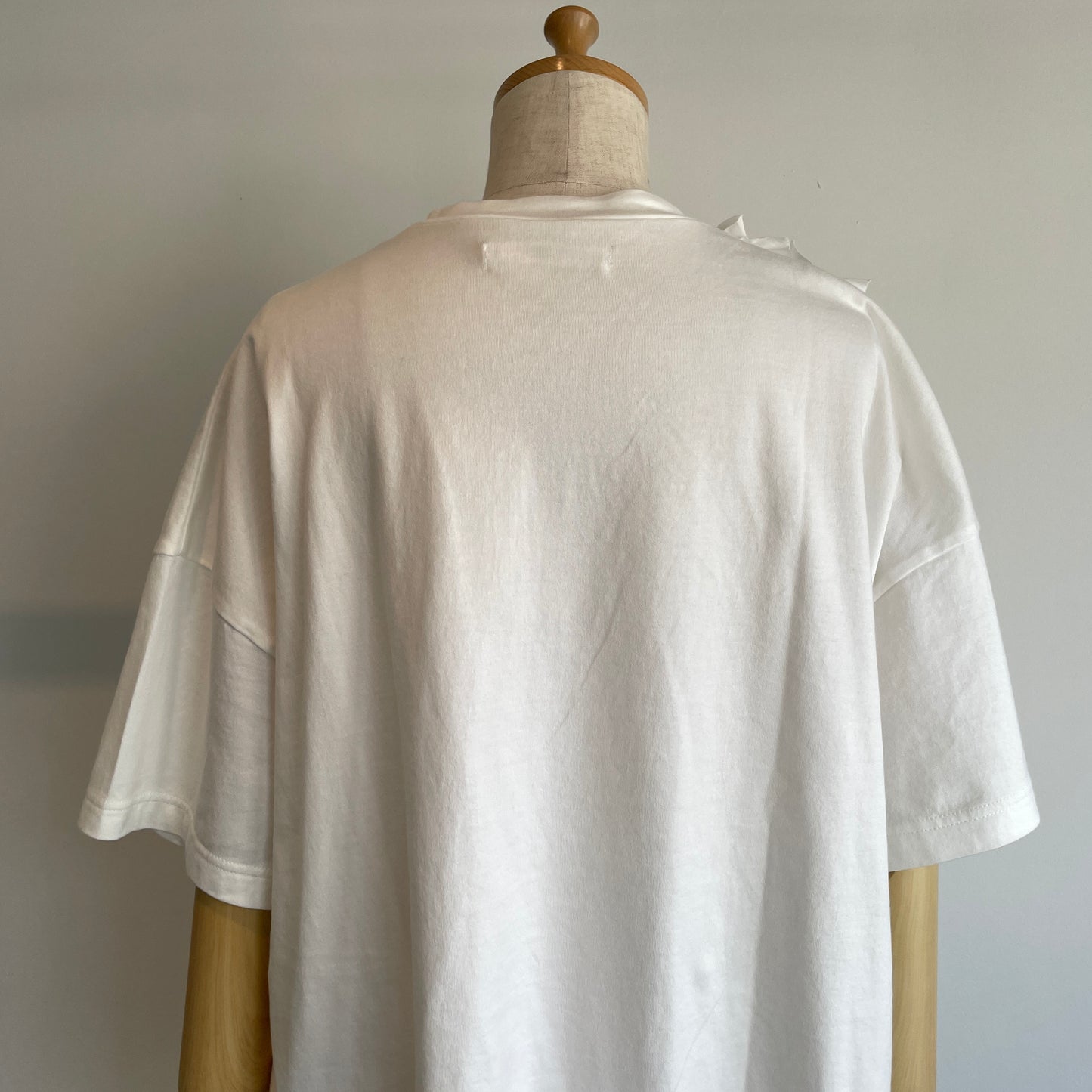 universaltissu//クラシック天竺 フリルTシャツ　US251CT023