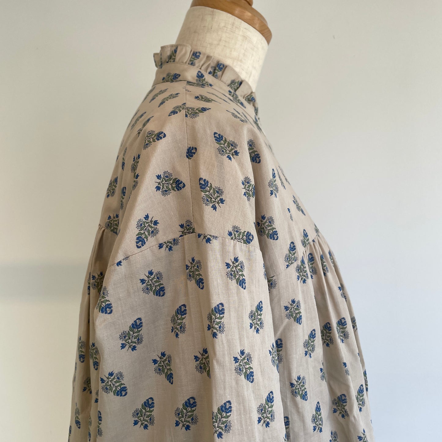 handsofcreation//antiquecalicopattern ptスタンドフリルBL 01610606