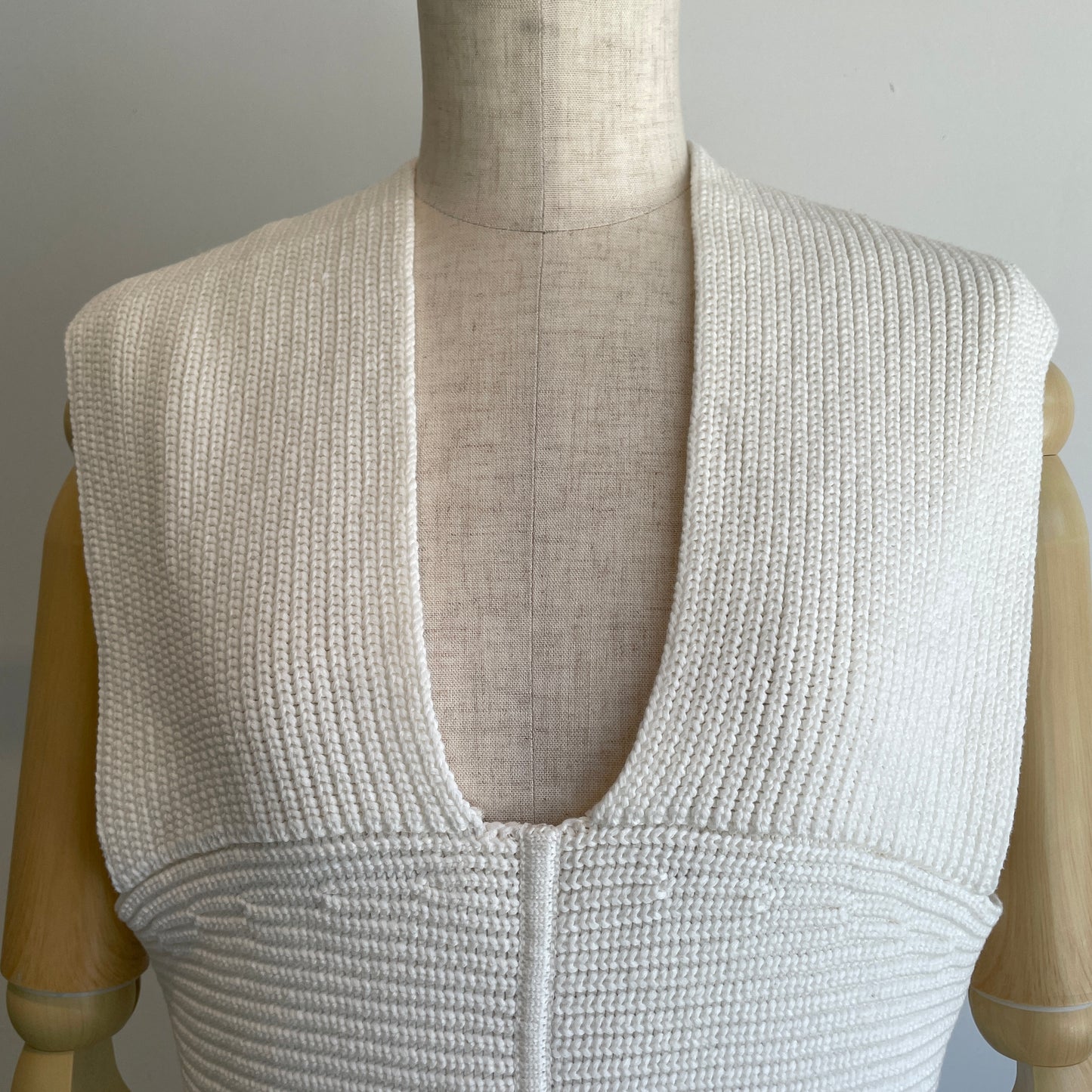 yuni//Cotton back cross ニットベスト　1701KN010262