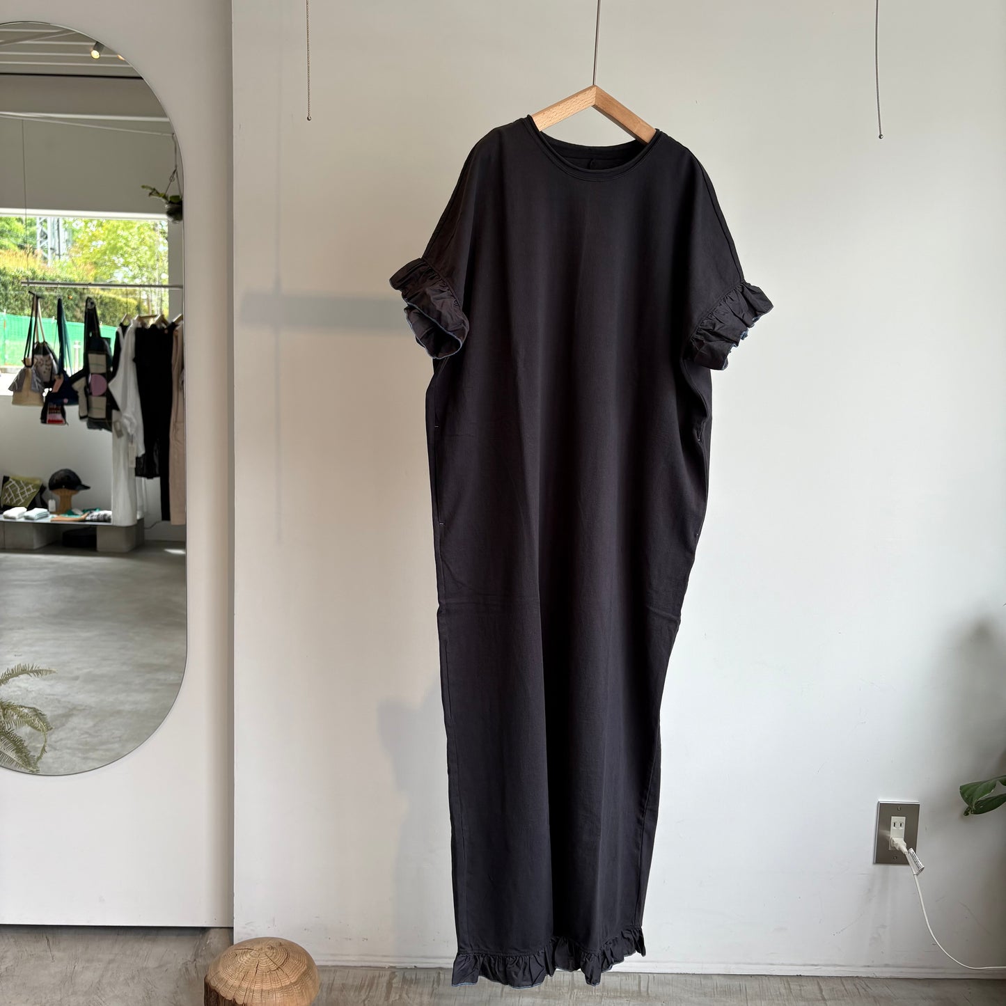 qiri//タイプライター frill one-piece
