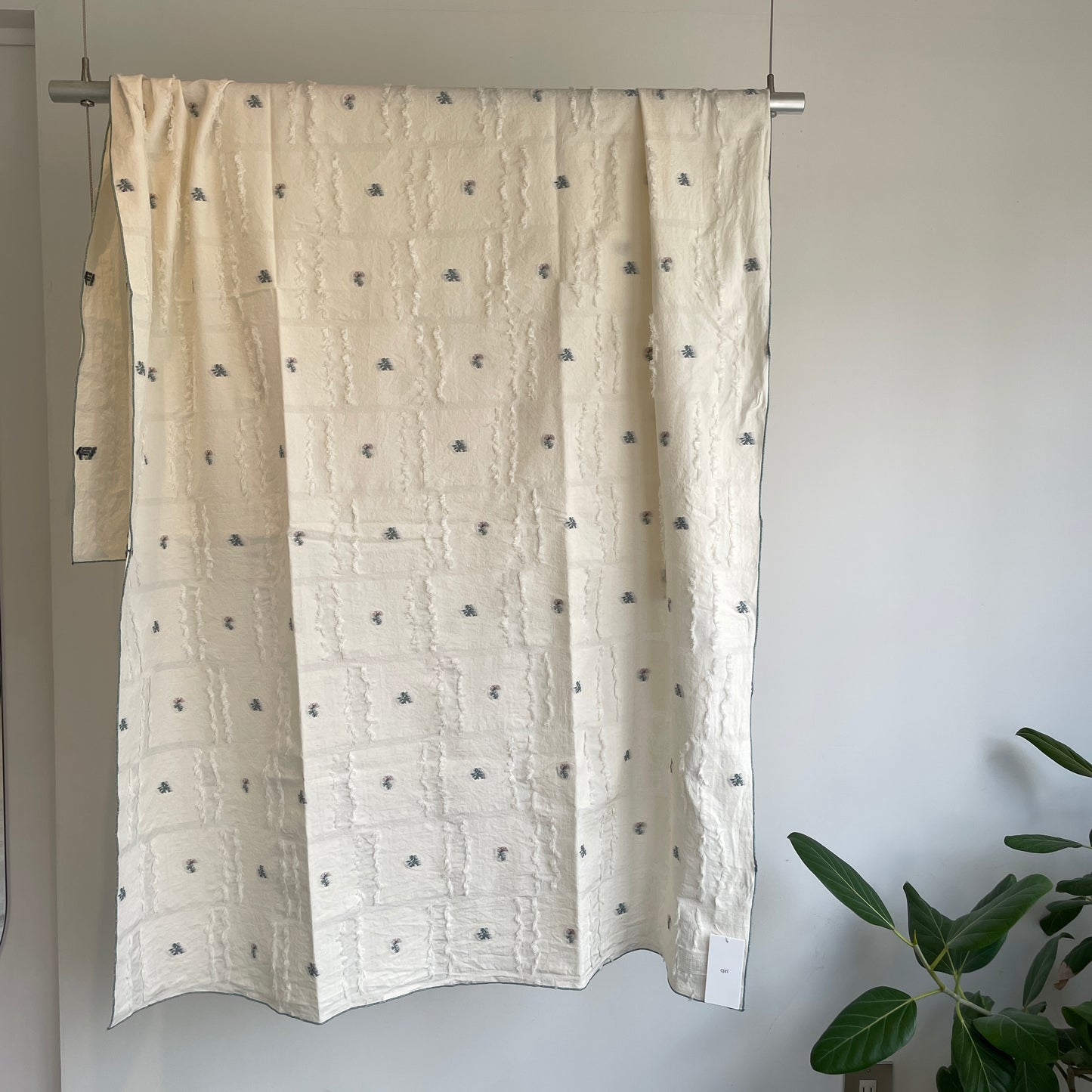 qiri //fleurs' lace jacquard stole 6301CU002261