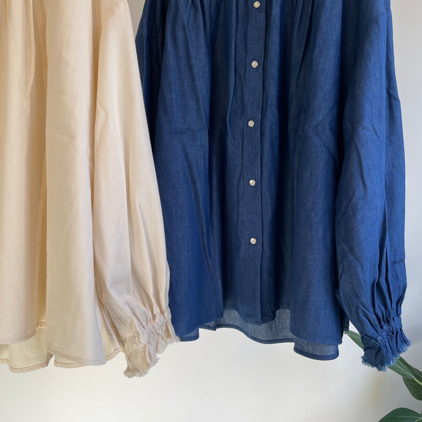 handsofcreation//5.0ZベンベルグウールデニムフリルカラーBL 02610602