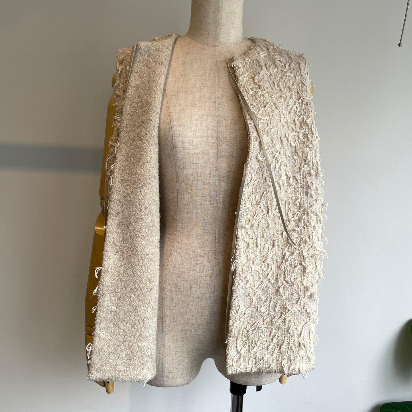 qiri //mineral リバーシブルベスト 6301BL012252