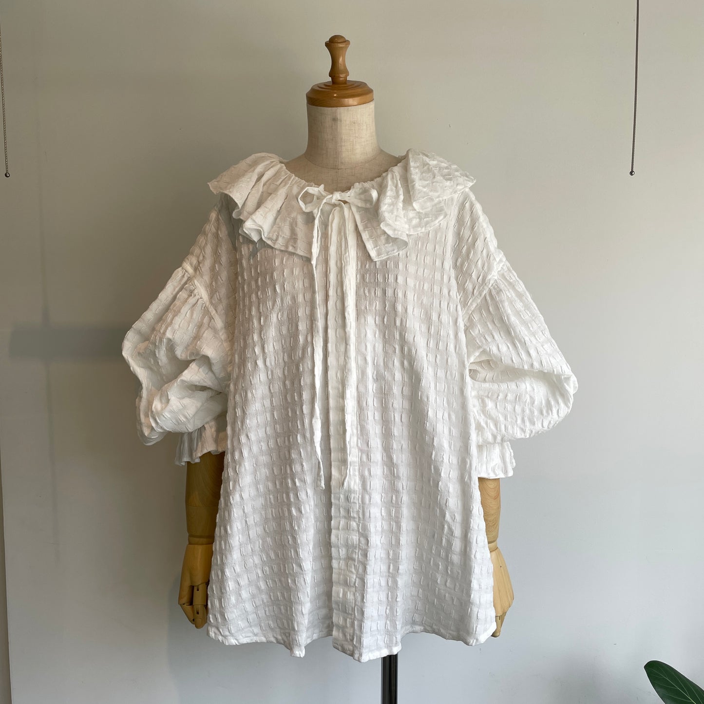 buoy buoy//SHEER CHECK TACK FRILL ブラウス　2701BL004262