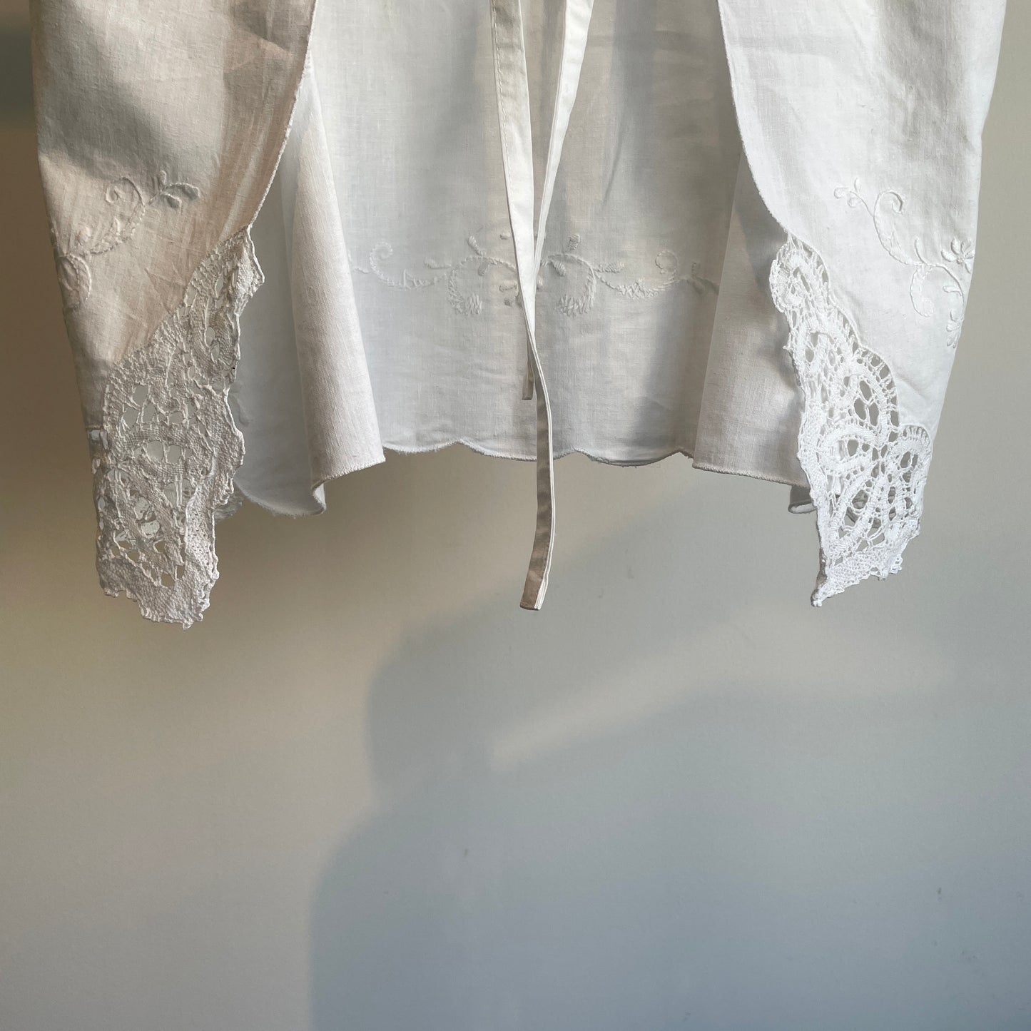 Heriter //bobbin lace tablecloth camisole  H0-00-3061