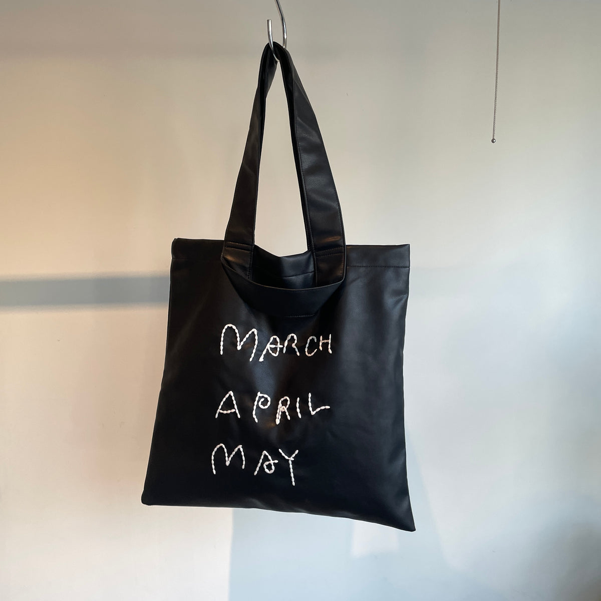 March April May//PU stitch tote
ステッチトート
3-8-024