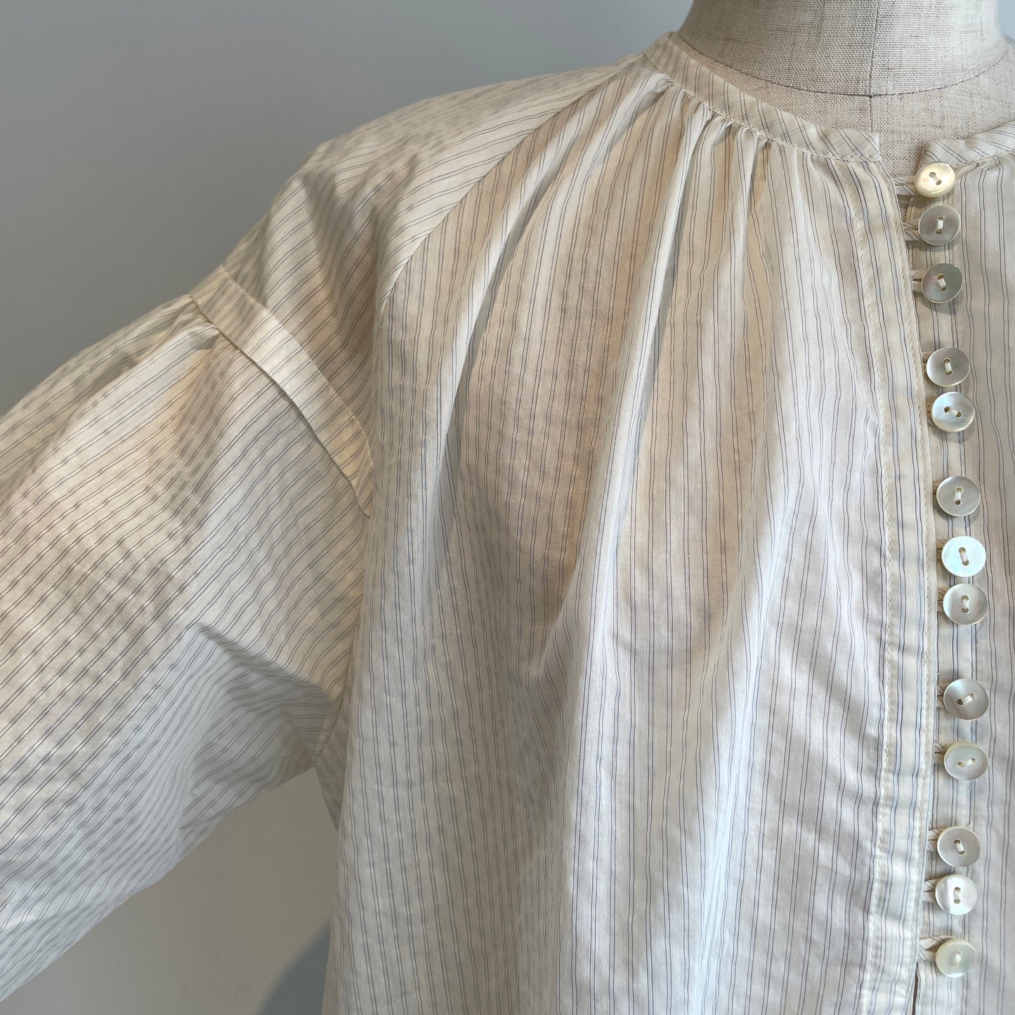 yuni //C/Pe stripe gather sleeves OP 1701OP019261