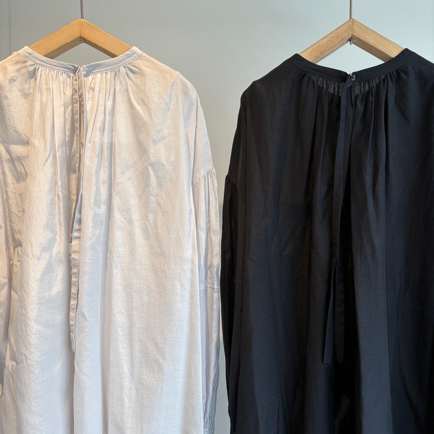 yuni//100/1Cotton/Cupra gather sleevesブラウス　1701BL1701BL017261