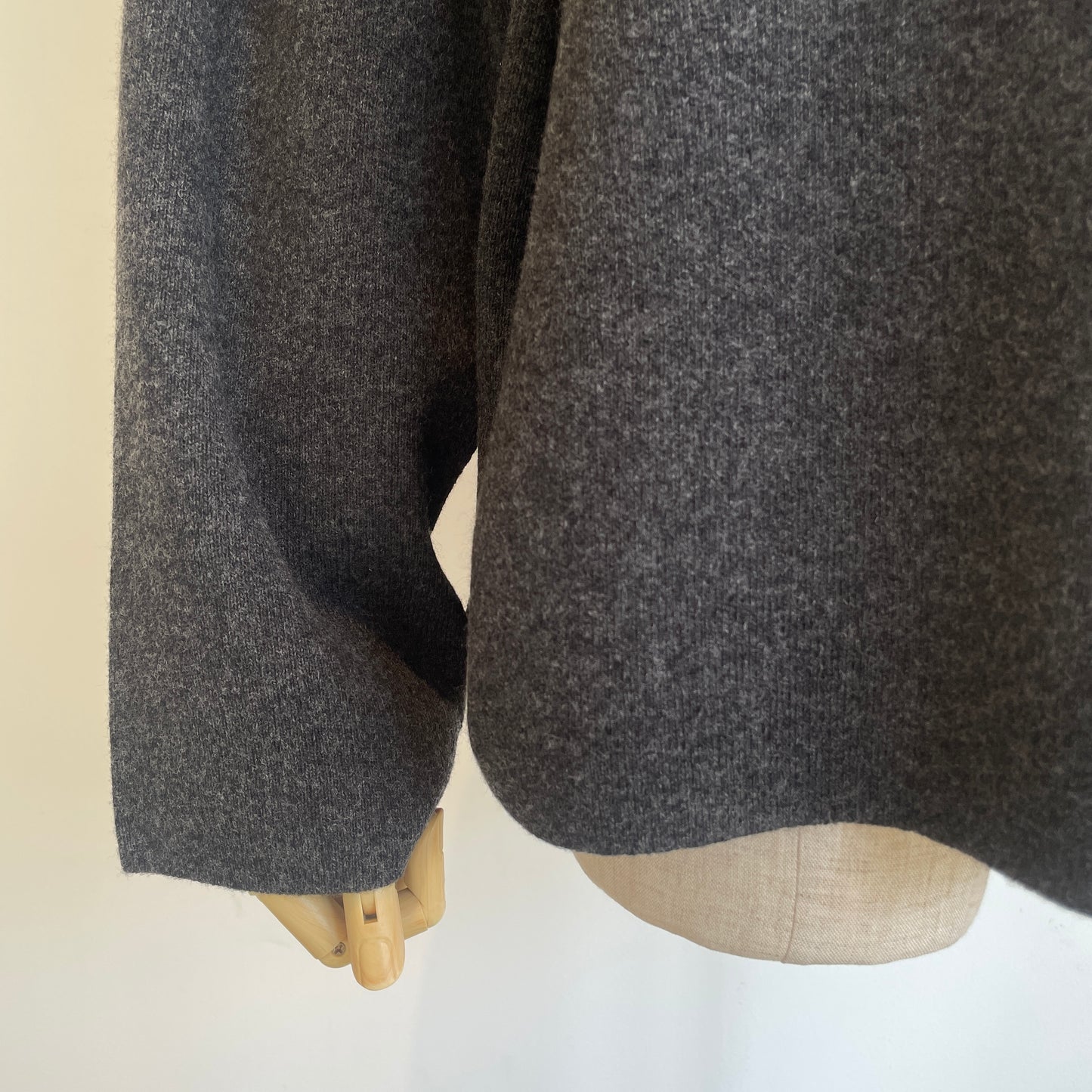 yuni //New England smooth
short PO 1701KN017252