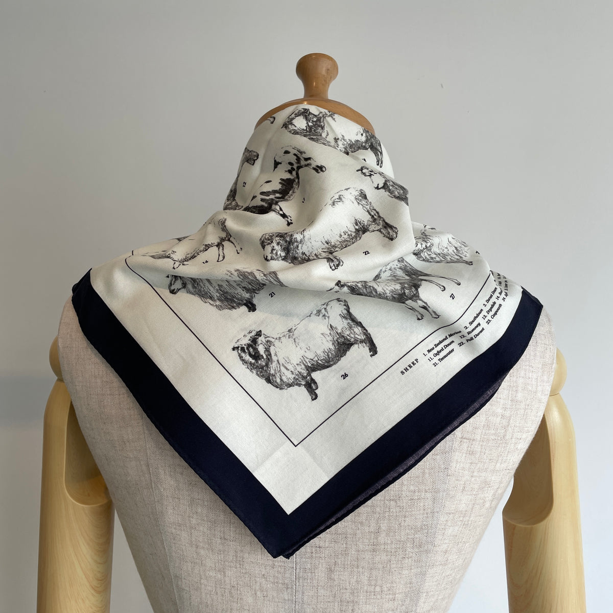 aseedoncloud//Handkerchieth/Sheep  001061