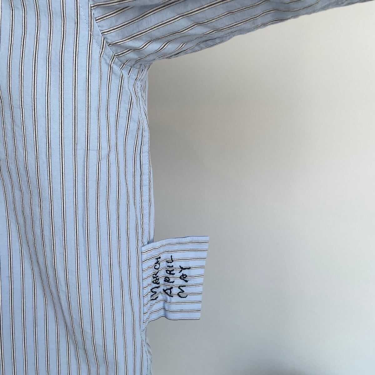 MarchAprilMay//param shirts パラムシャツ(バックオープンシャツ)