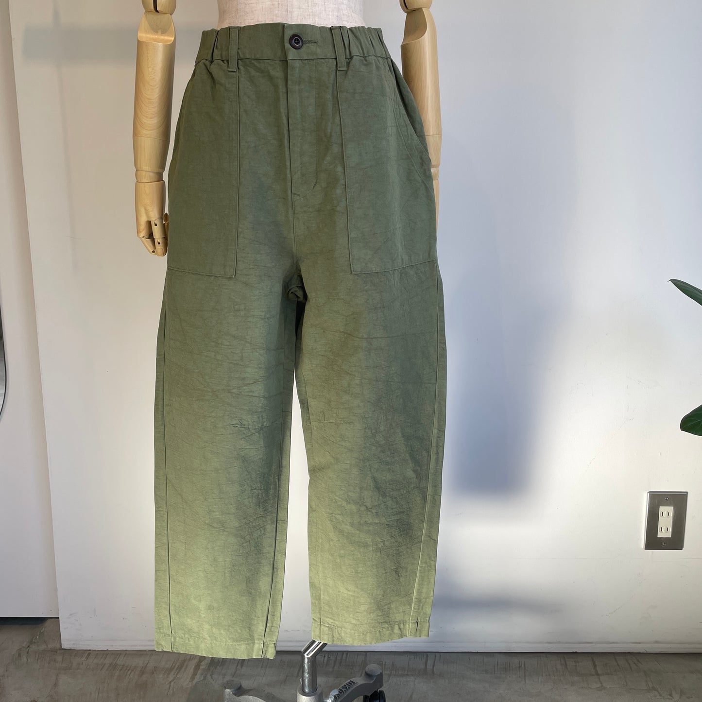 handsofcreation//綿麻リバーシブルカルゼファナージュワークパンツ　0161302