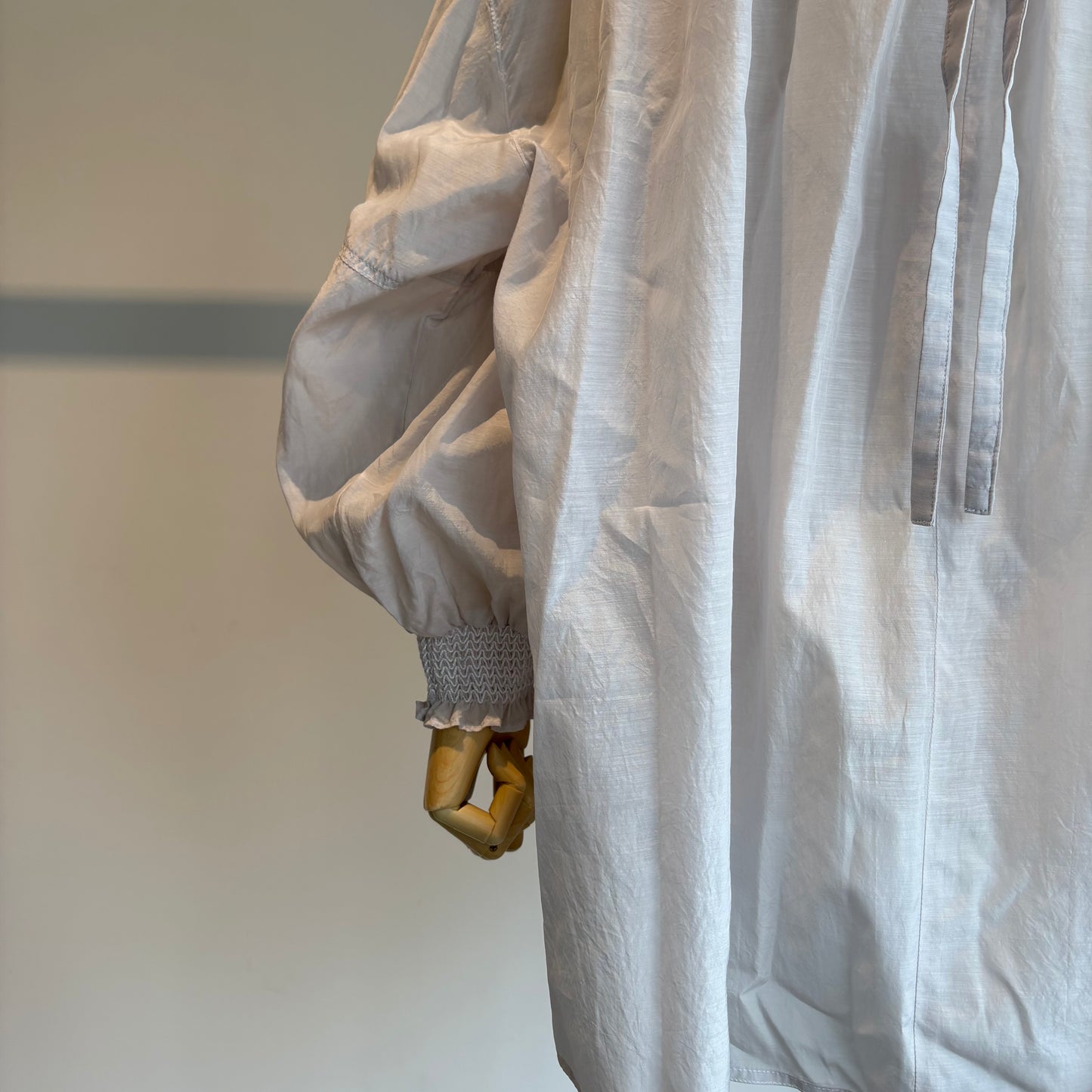 yuni//100/1Cotton/Cupra gather sleevesブラウス　1701BL1701BL017261