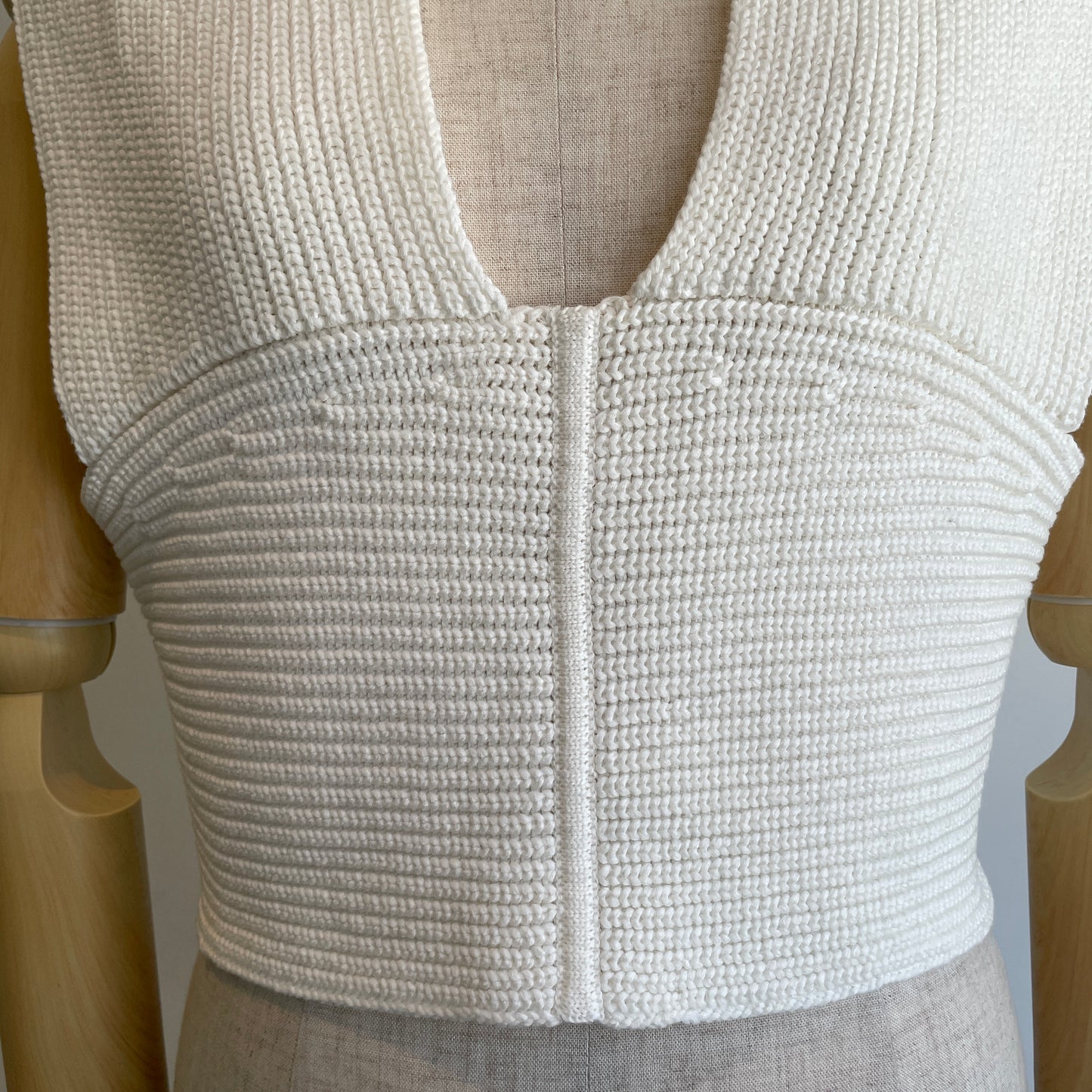 yuni//Cotton back cross ニットベスト　1701KN010262