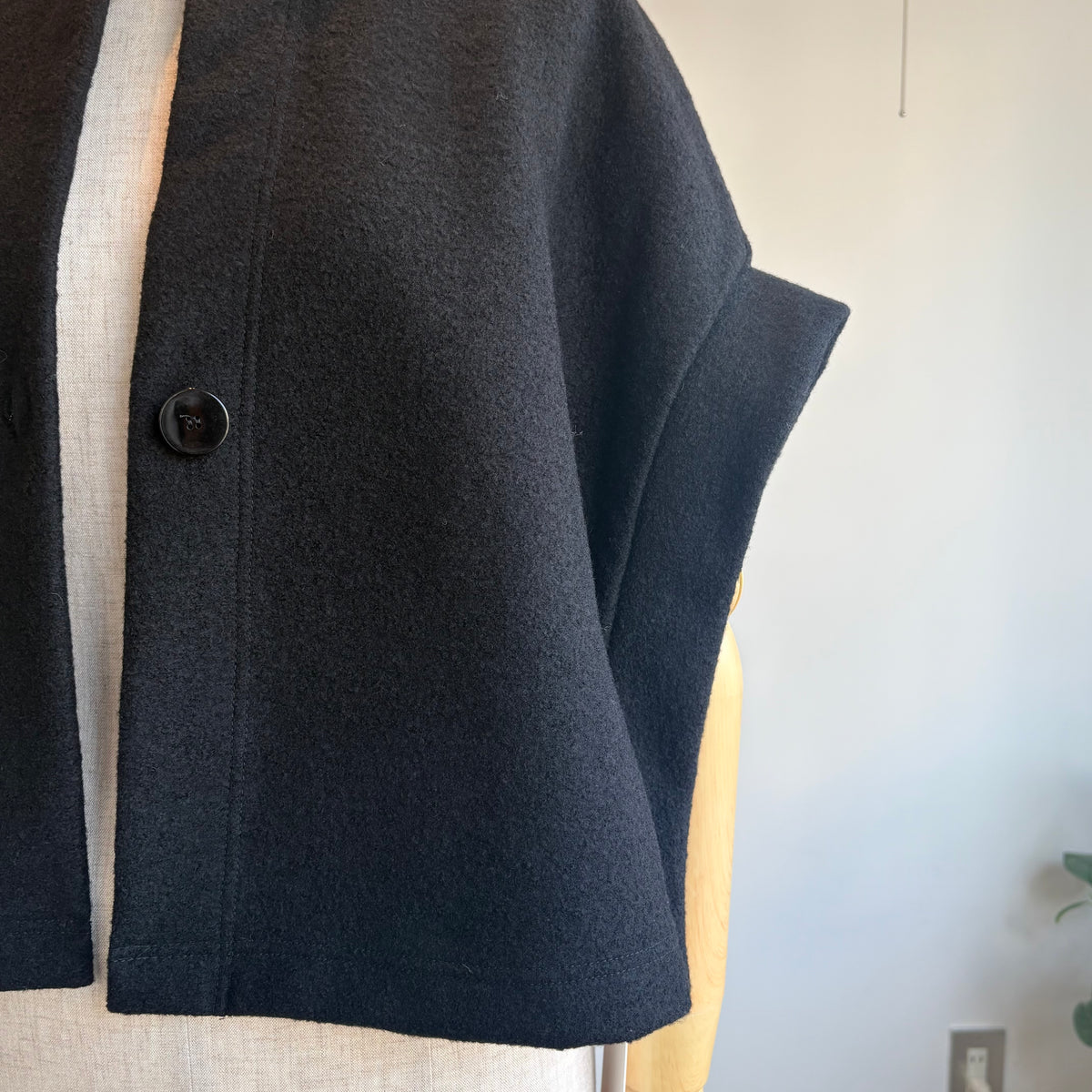 SI HIRAI//SHORT ROBE   CHAW26-6011
