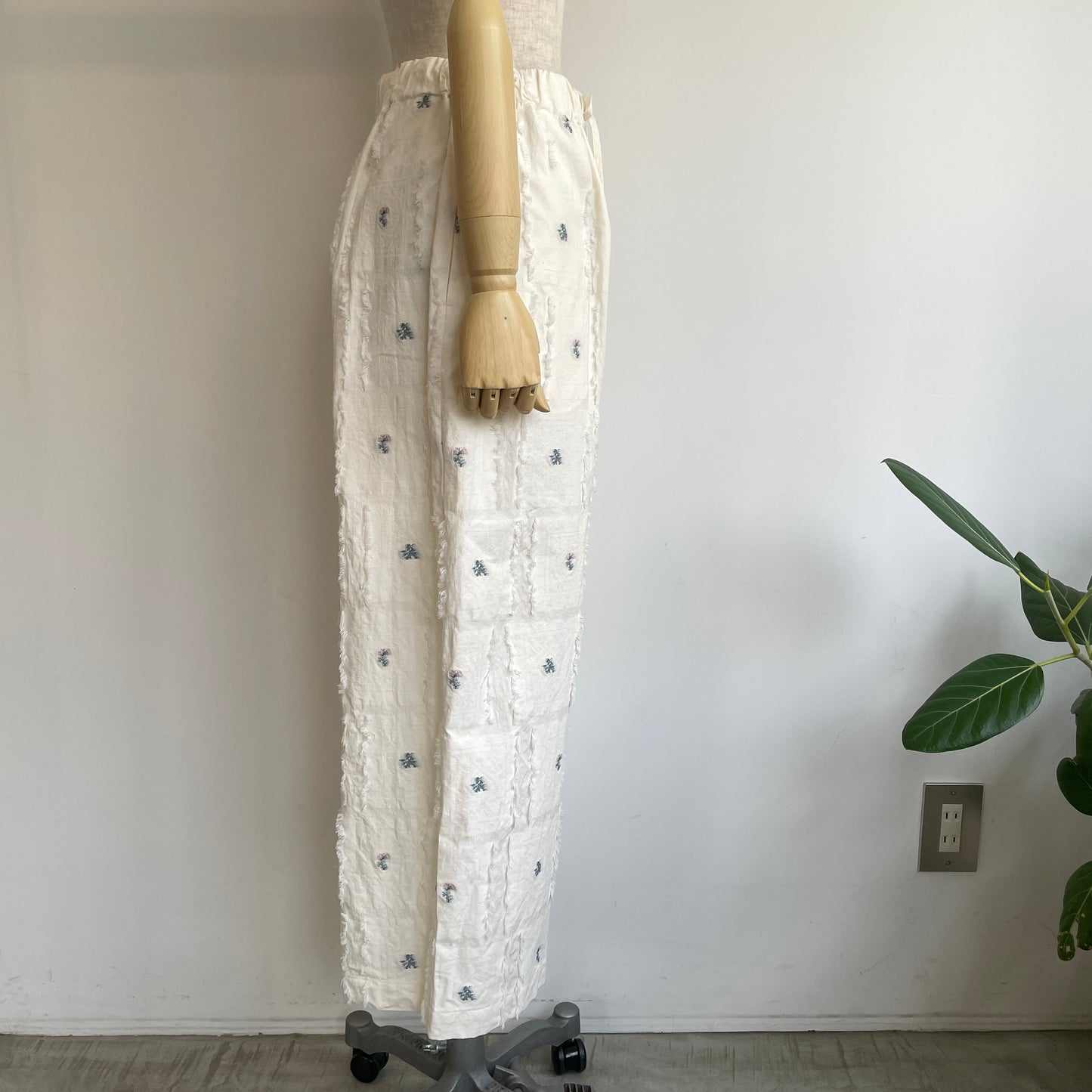 qiri //fleurs' lace jacquard gather PT 6301PT005261