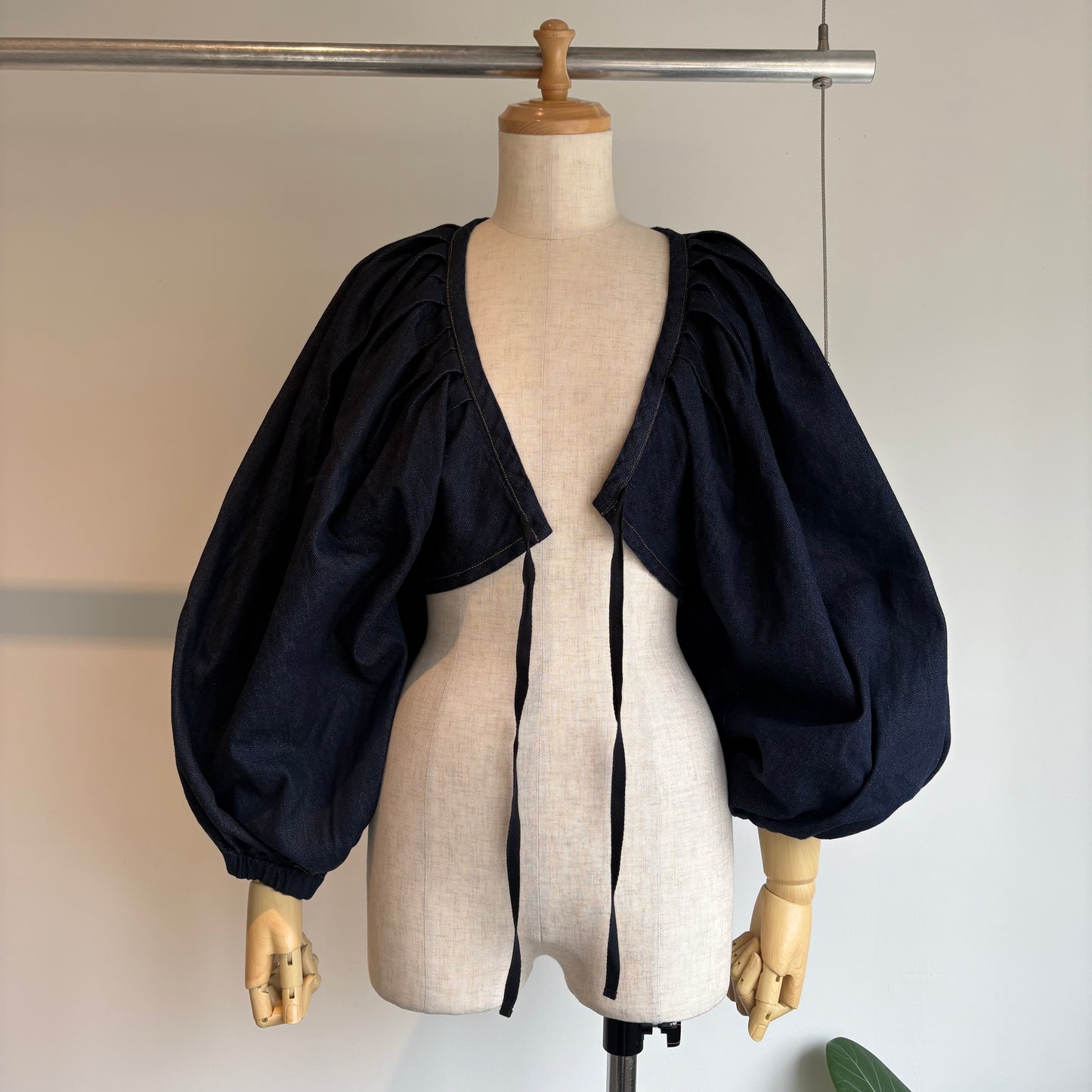 si si si//VICTRIAN BOLERO  2026-SS111