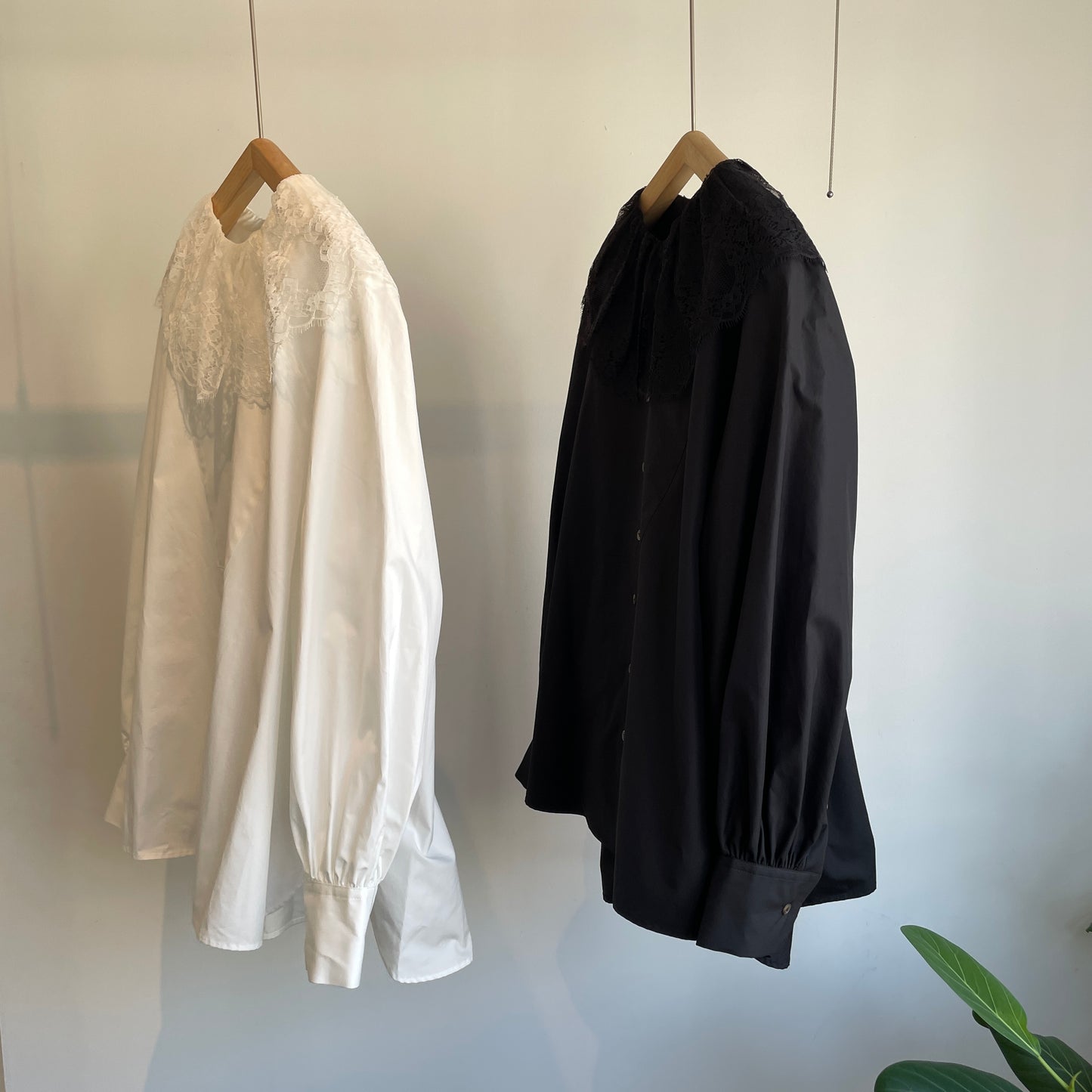 heriter//lace collar blouse
H2-26-3010