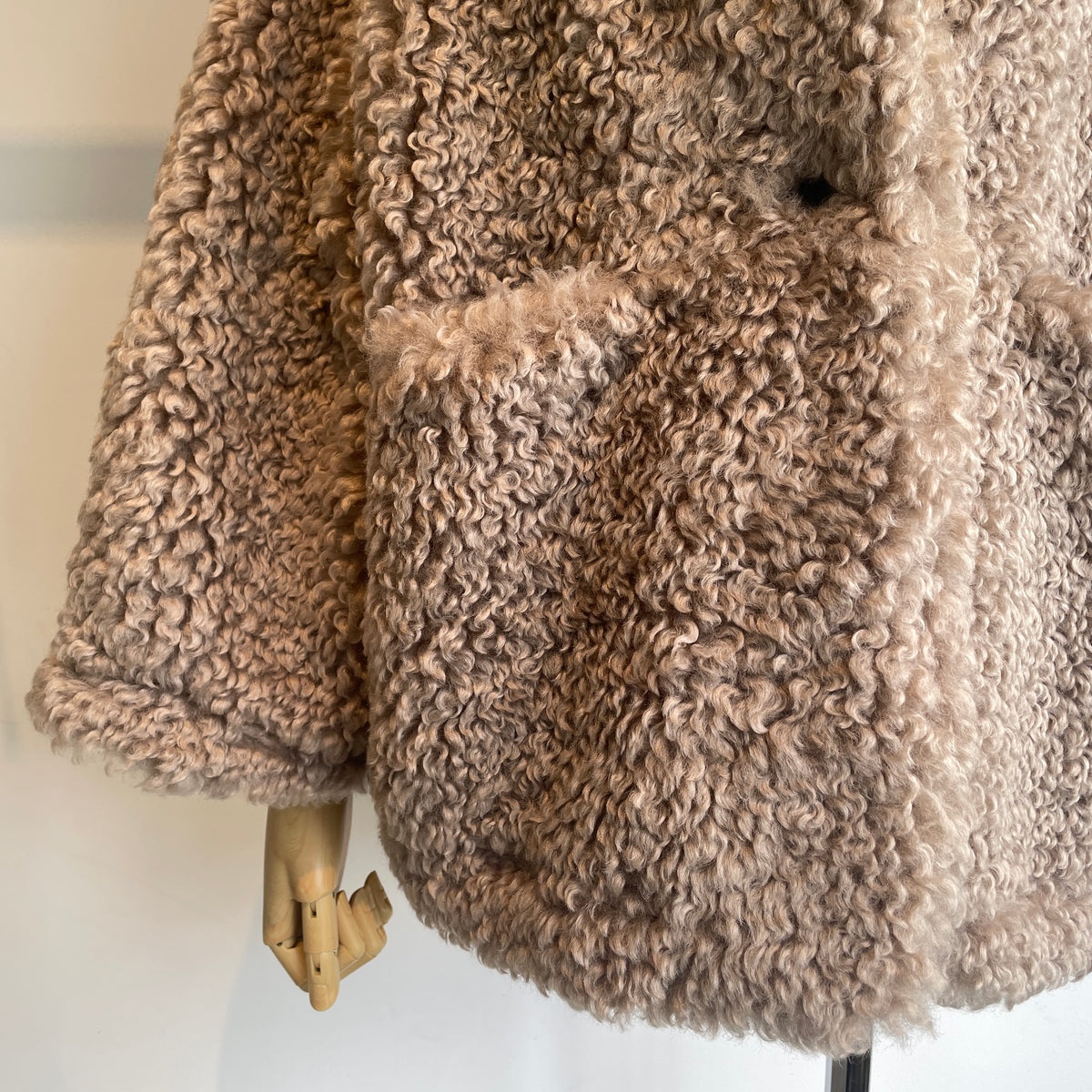 SI HIRAI//WIDE SLEEVE SHORT COAT  CHAW26-8015