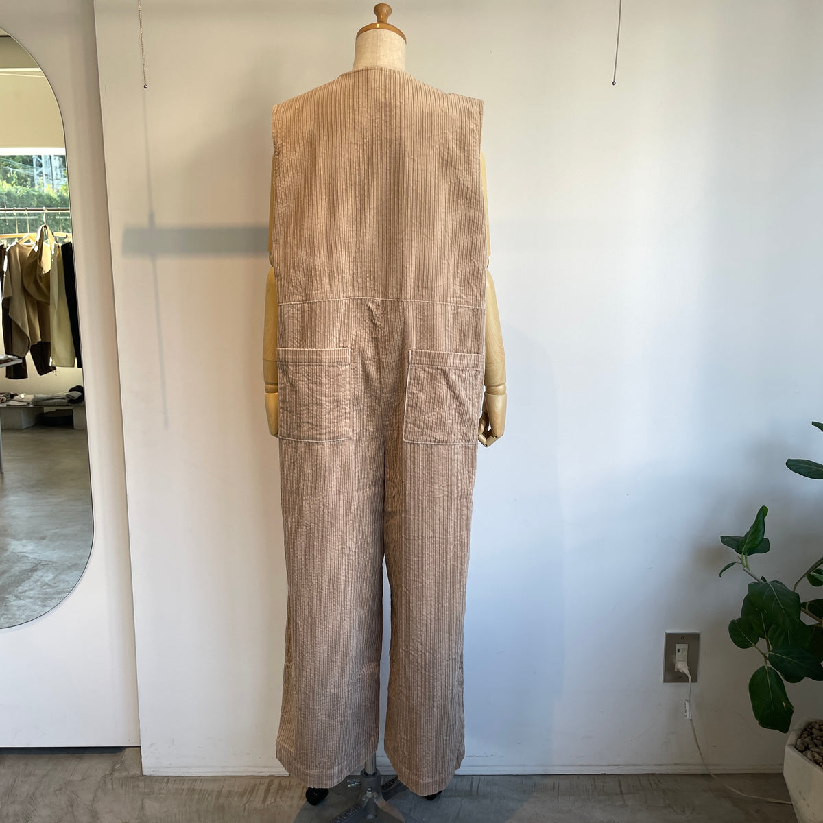 universaltissu//親子コーデュロイラップサロペットPT
UT270PT040