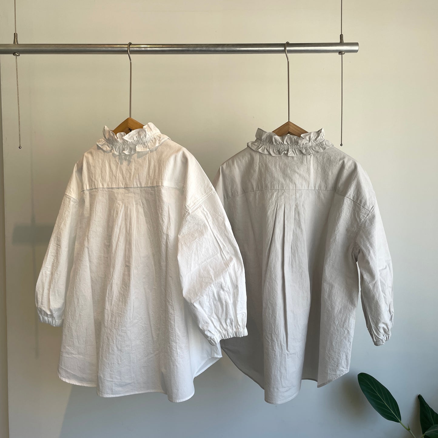 handsofcreation//強撚cotton桐七炊き変形フリル7分袖BL 01630642