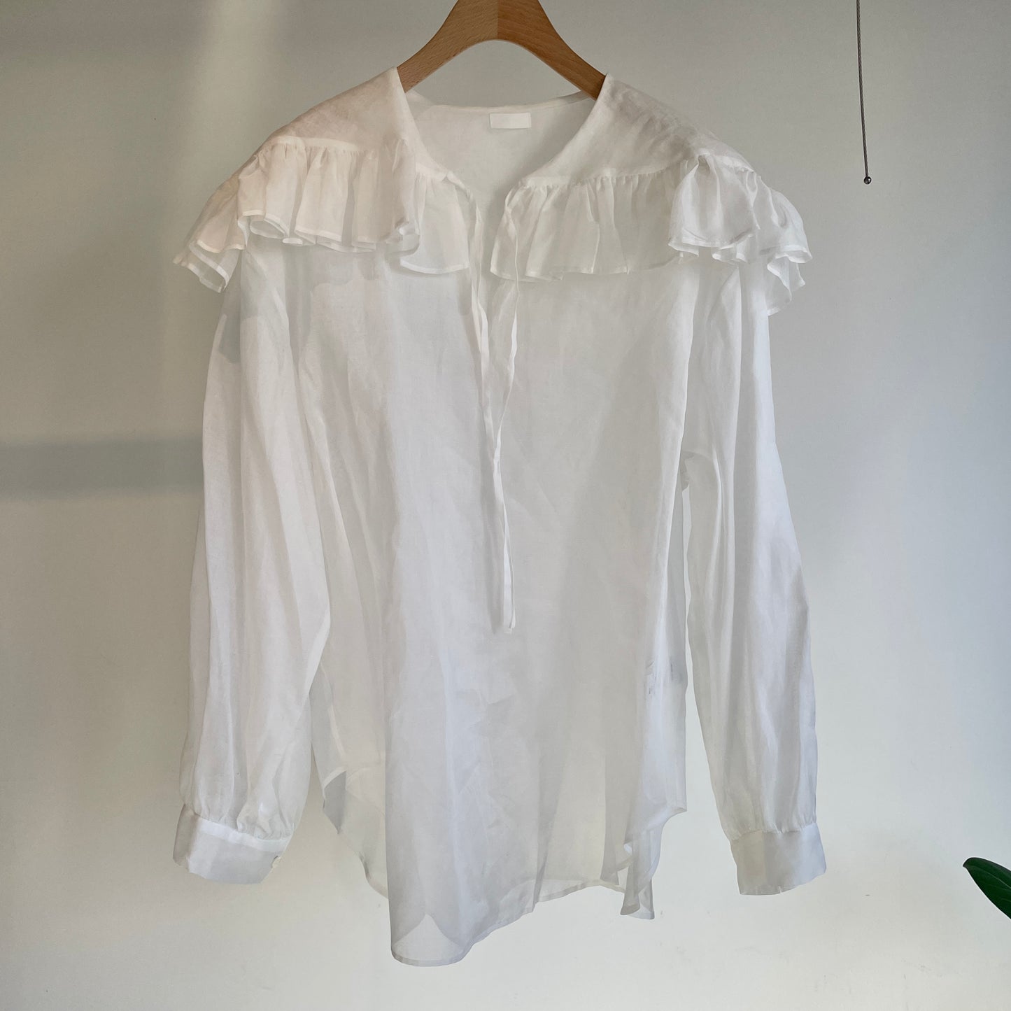 Heriter //コットンオーガンジーフリルカラーブラウス　H0-00-3065