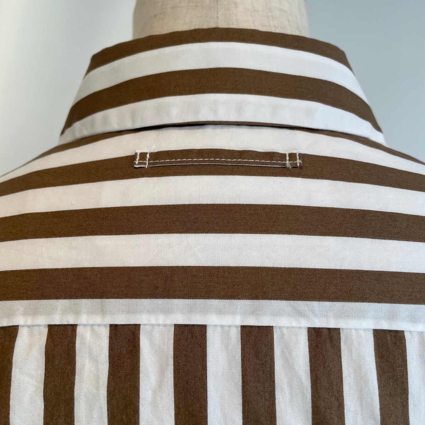 handsofcreation//50ブロードストライププリントラウンドカラーシャツ　01610604