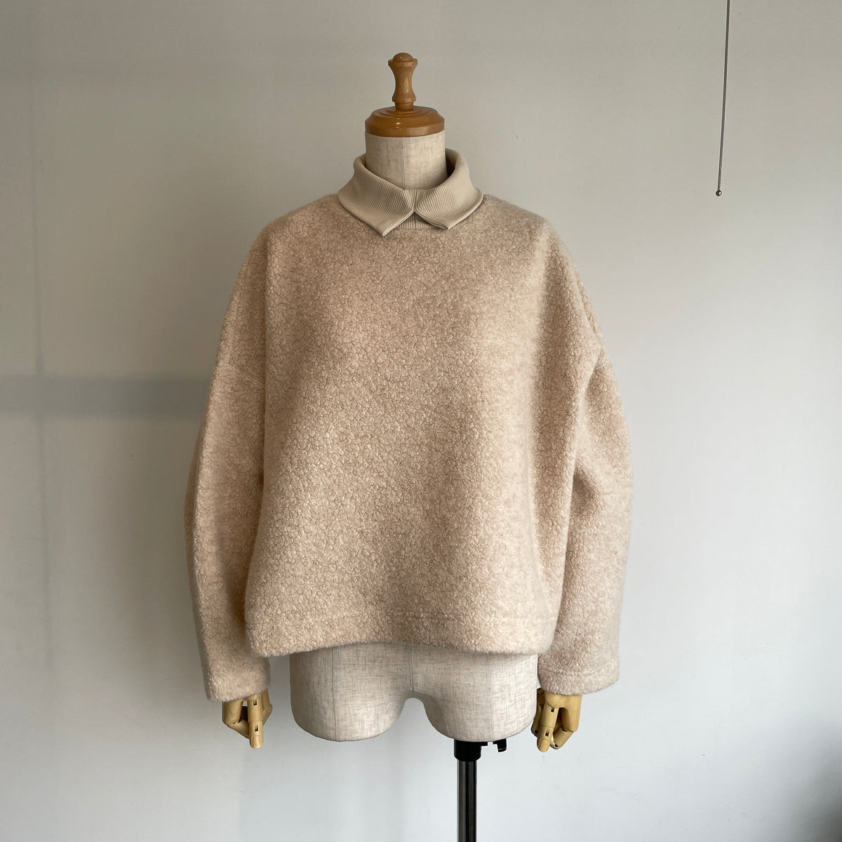 porter des boutons//リブ襟ウールパイルプルオーバー　P24-3-058-04