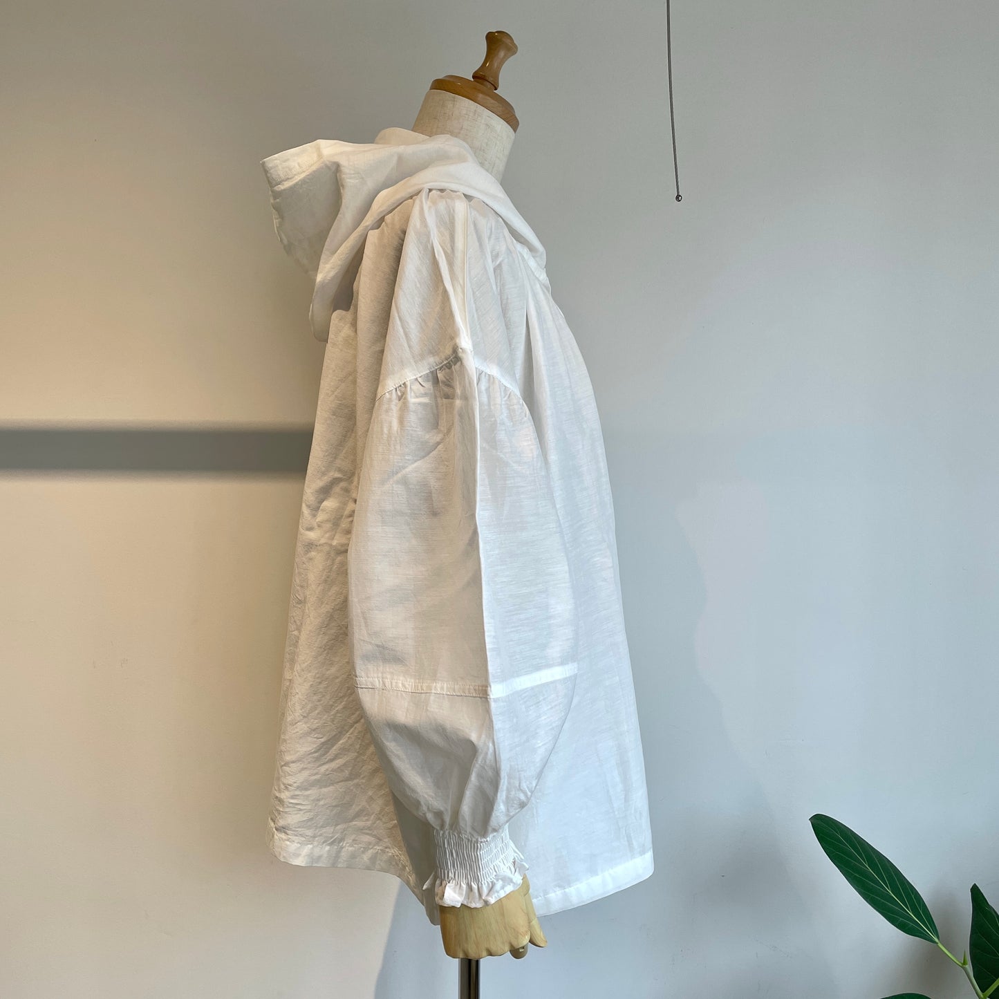 universaltissu //コットンキュプラリネン フーディー　US260BL034