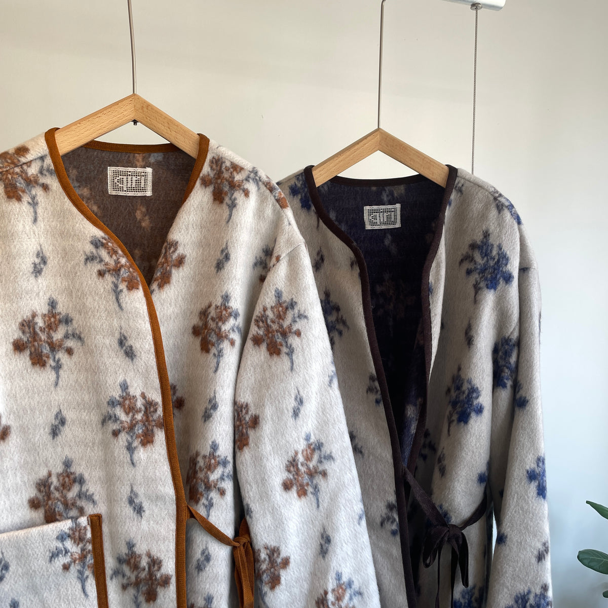qiri//sarasa raised jacquard カーディガン　6301BL004262