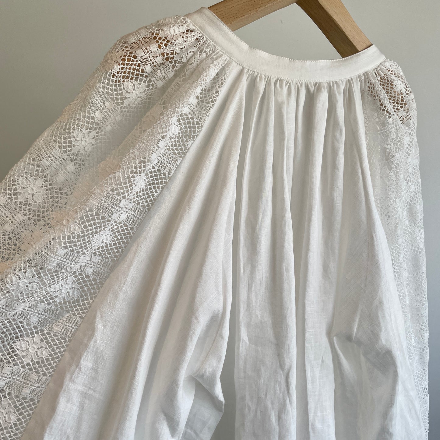 Heriter //valenciennes lace blouse H1-24-3005