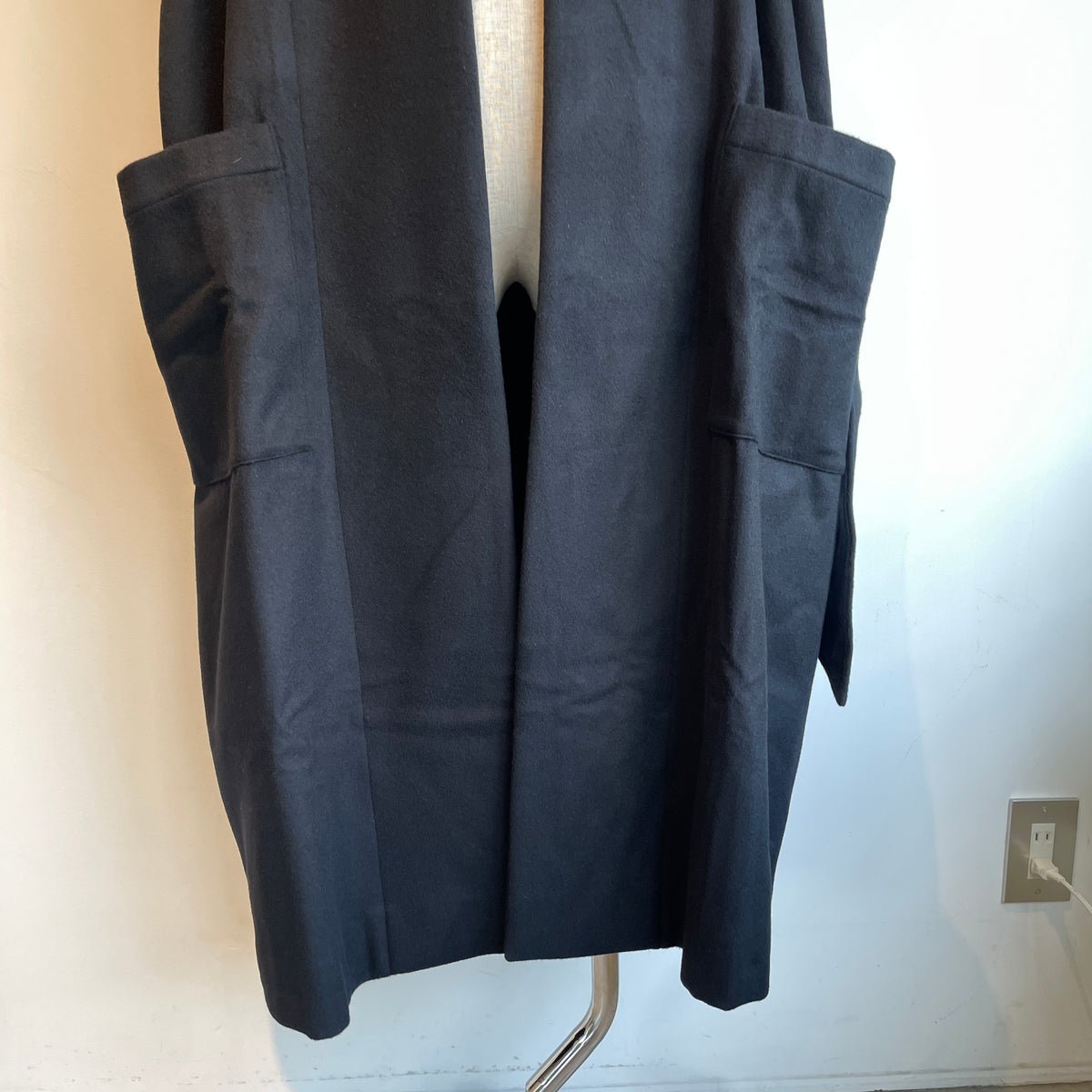 Honnete//Sleeveless Dolman Gown Coat_Royal Geelong HO-26AW CO24W