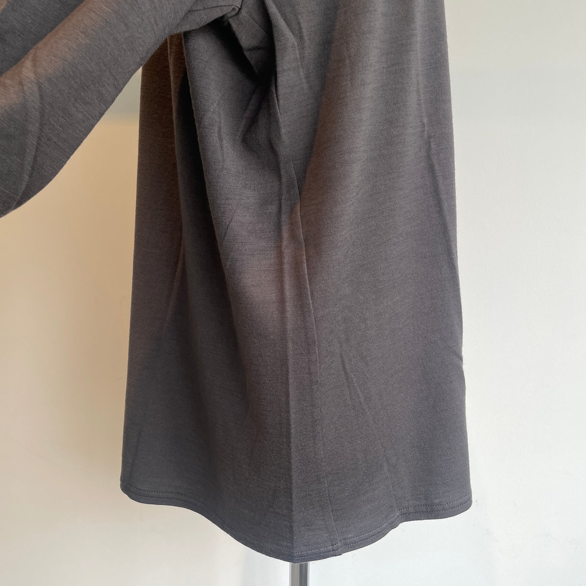 universaltissu//ウォッシャブルウール天竺 タートルネックPO TS233CT091