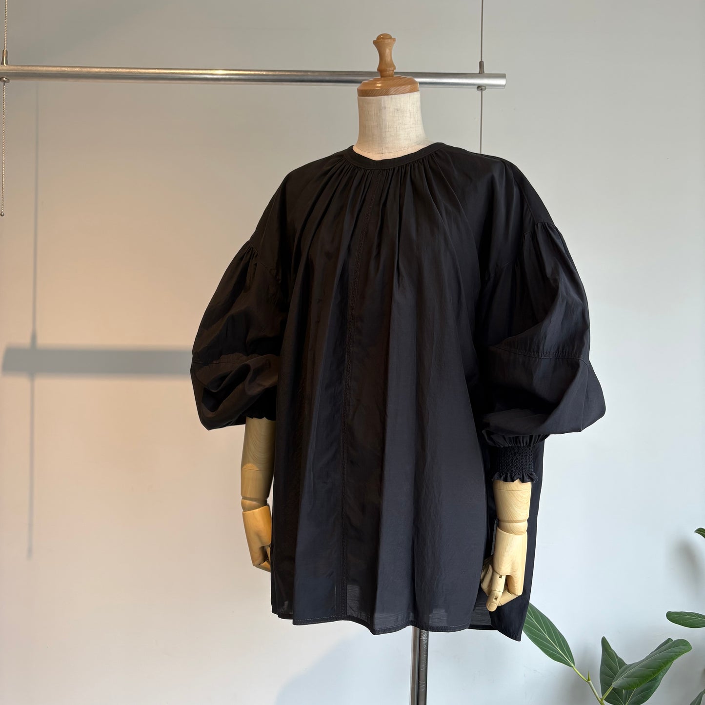 yuni//100/1Cotton/Cupra gather sleevesブラウス　1701BL1701BL017261