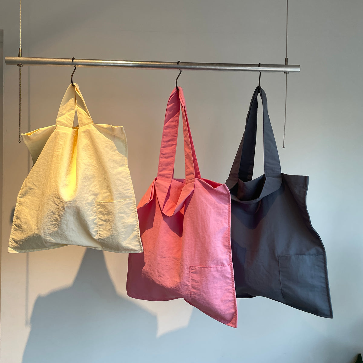 March April May//NY stitch tote ステッチトート
3-8-025
