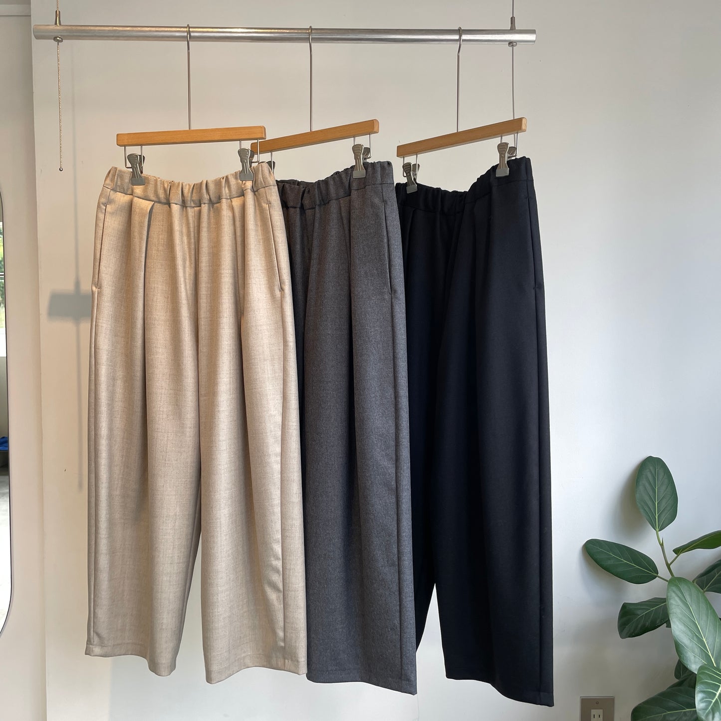 yuni//washable wool gum tack パンツ　1701PT009252