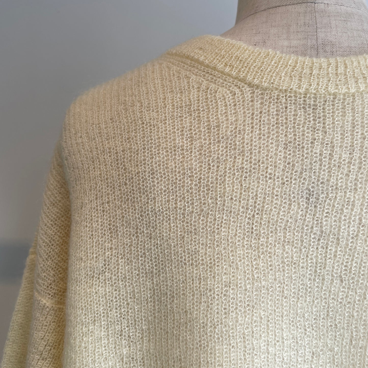 handsofcreation//モヘヤウール9G片畦ボリュームスリーブ2wayカーディガン　1540722