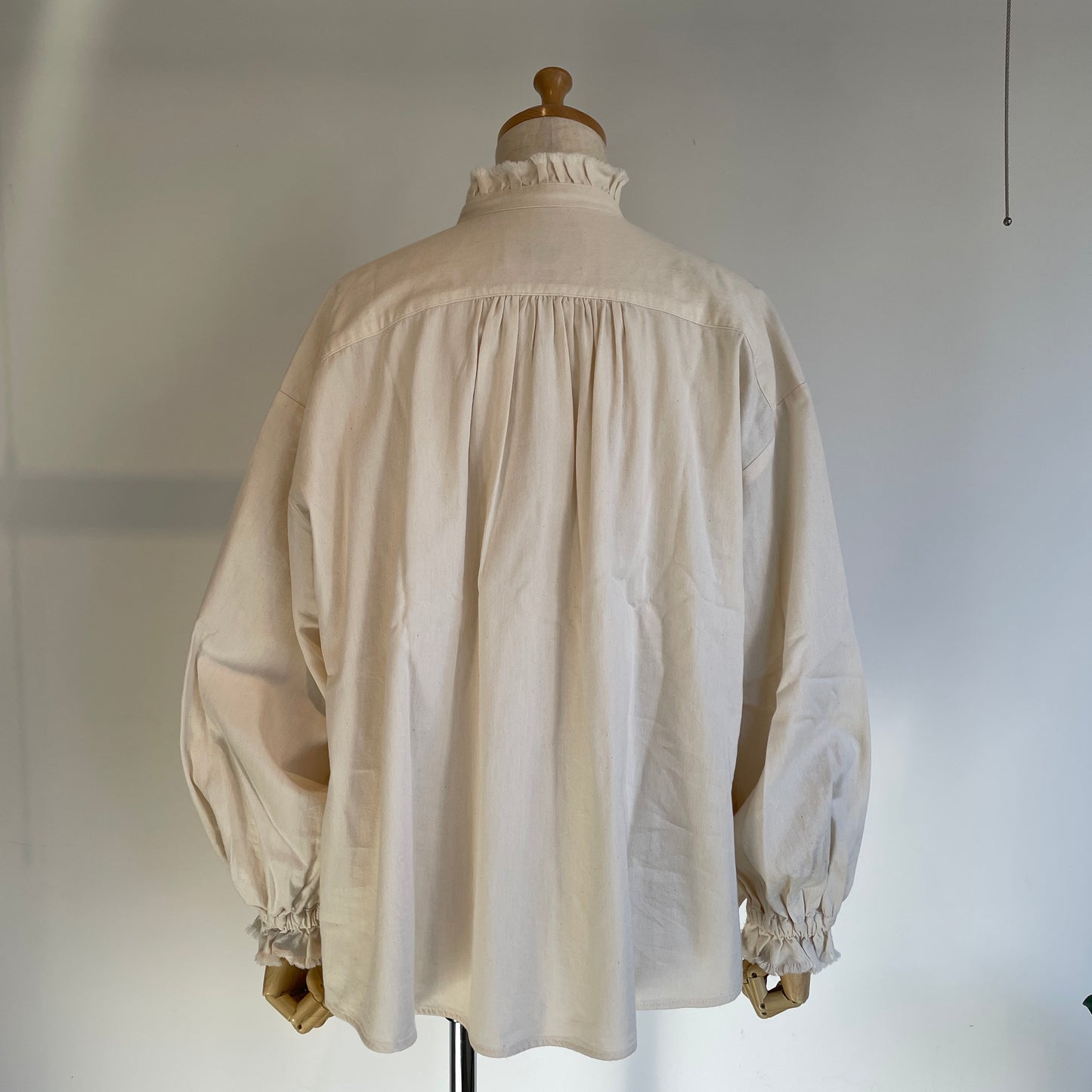 handsofcreation//5.0ZベンベルグウールデニムフリルカラーBL 02610602