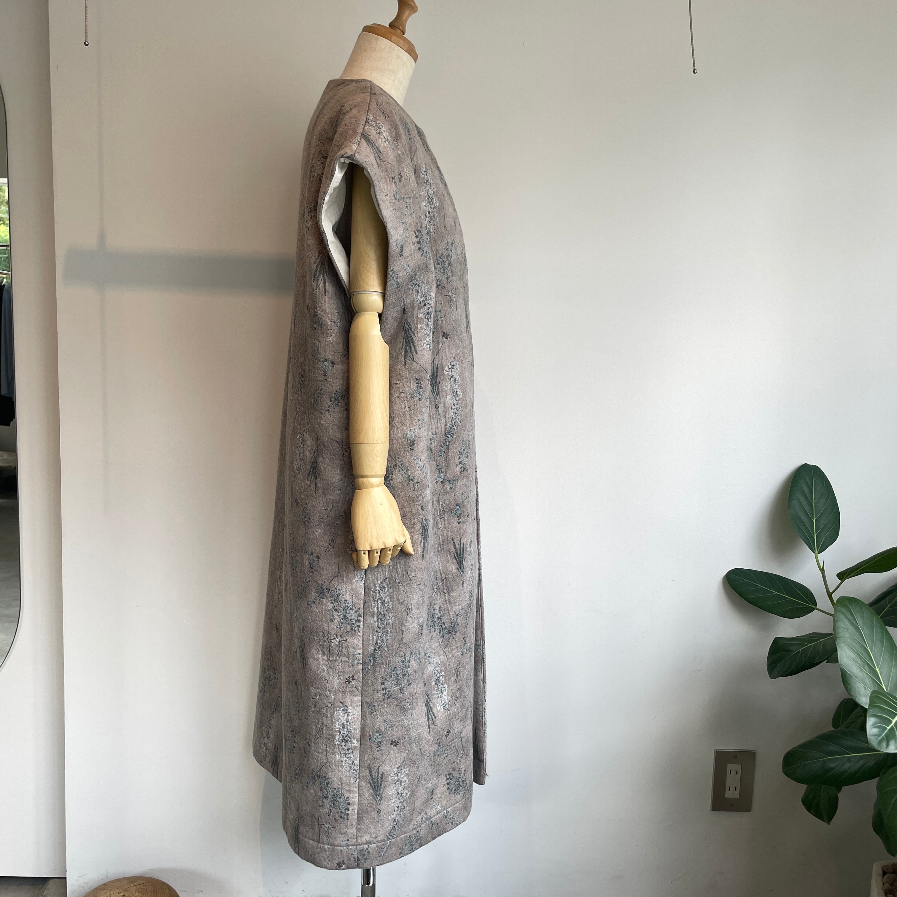 qiri //old letter flowers long gilet 6301OP005252 – hibikiru