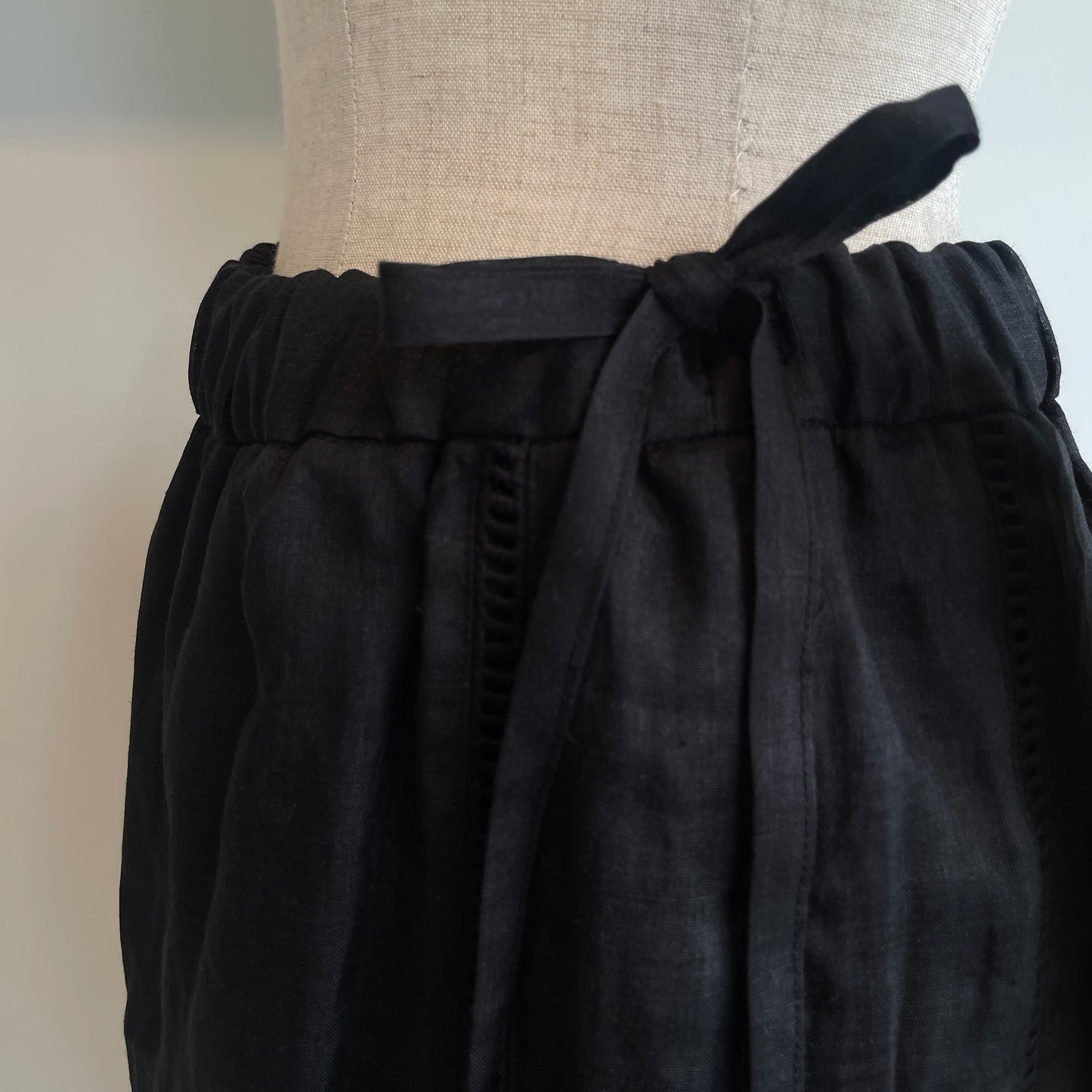porter des boutons//boutonsパンツ P21-1-030